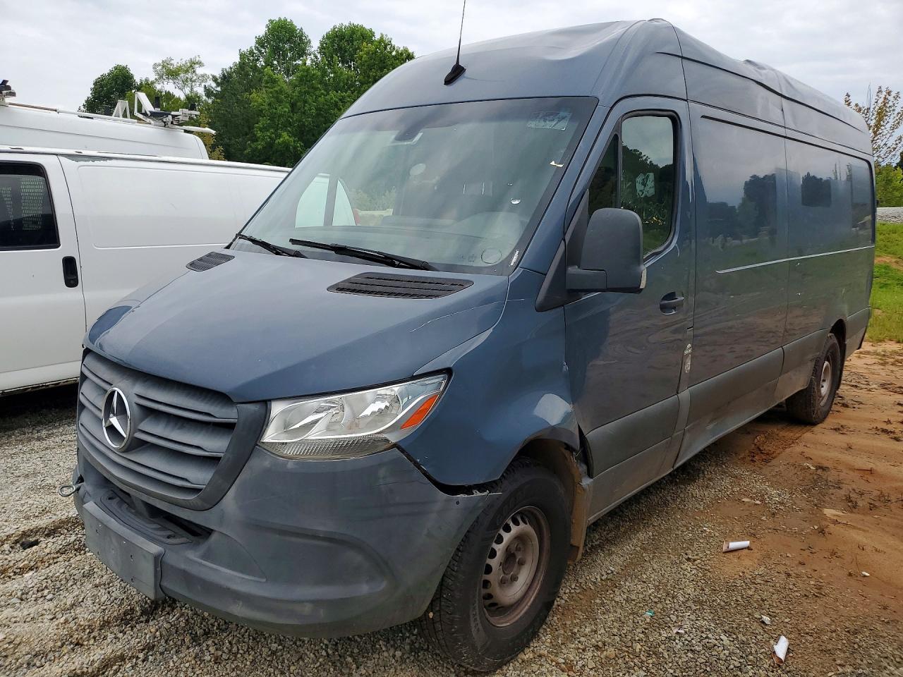 2019 MERCEDES-BENZ SPRINTER — фото 1