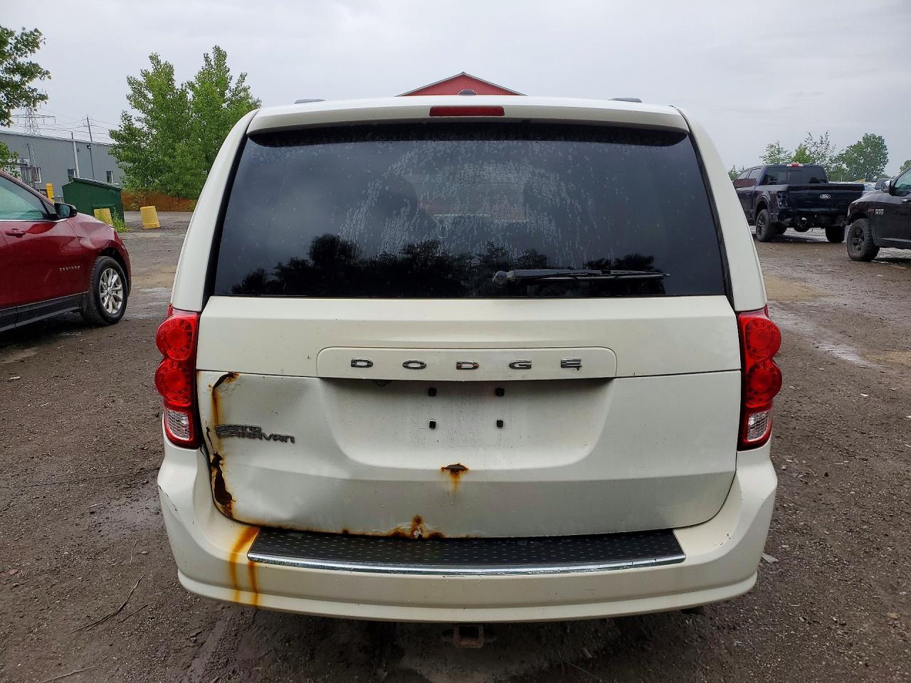 2013 DODGE GRAND CARAVAN — фото 6