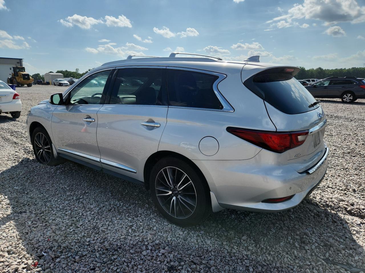 2020 INFINITI QX60 — фото 2