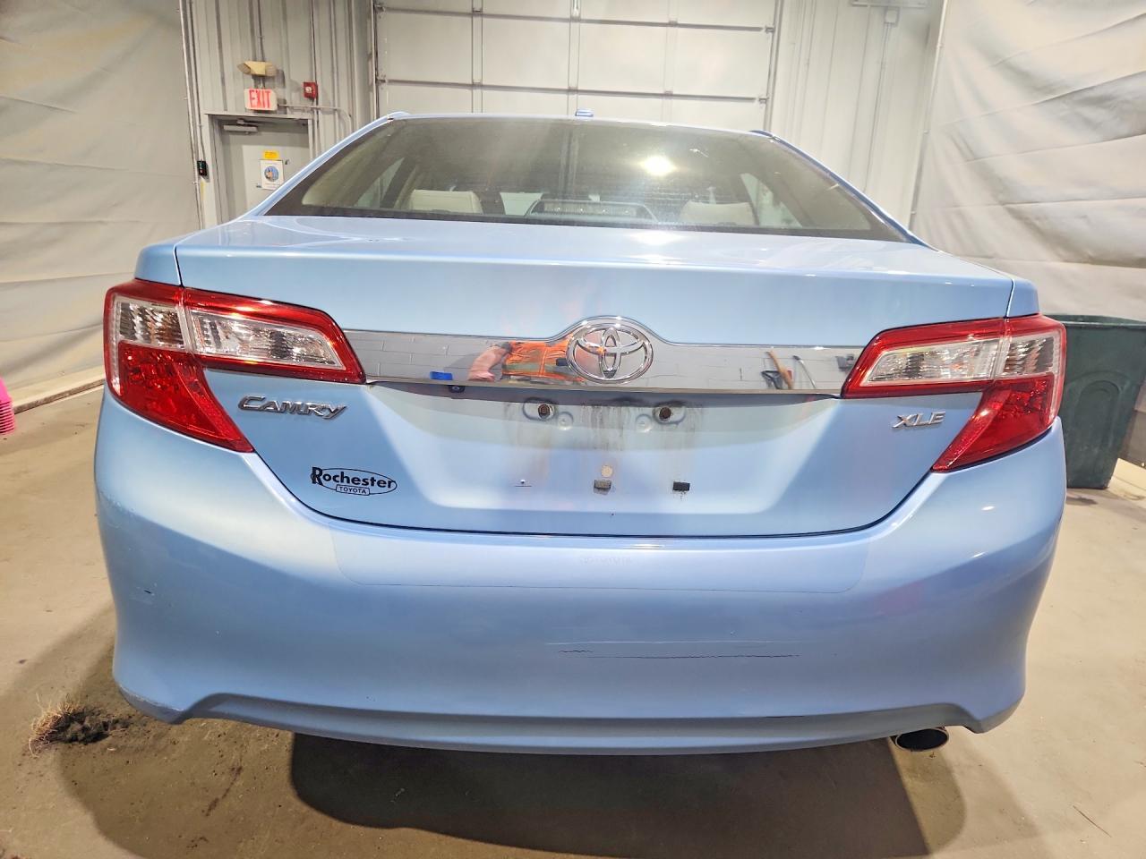 2012 TOYOTA CAMRY — фото 6