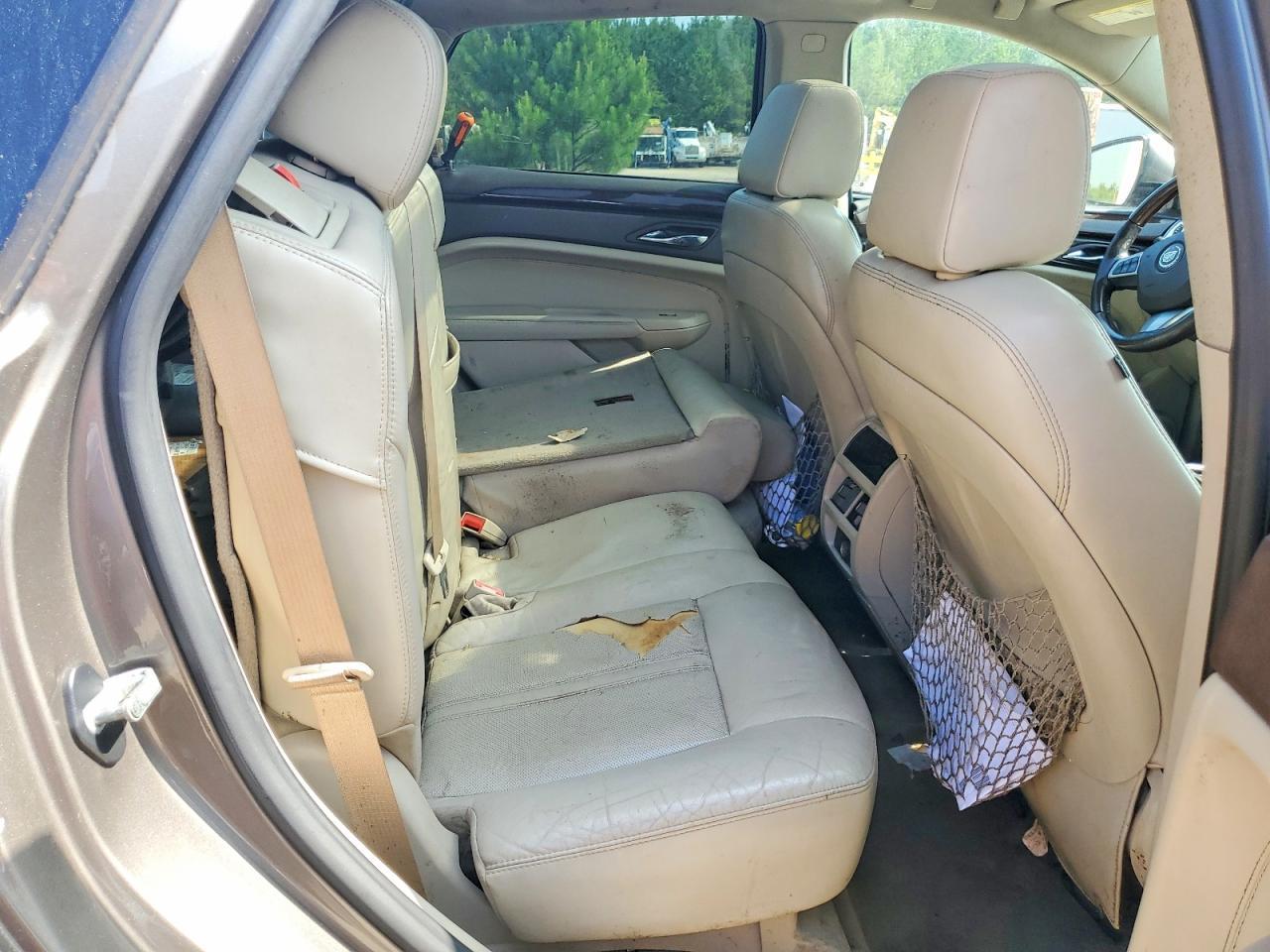 CADILLAC SRX