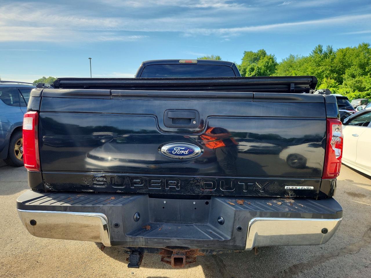 2015 FORD F-250 — фото 6