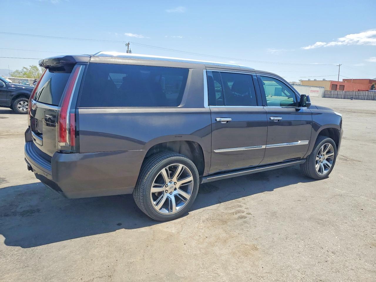 CADILLAC ESCALADE