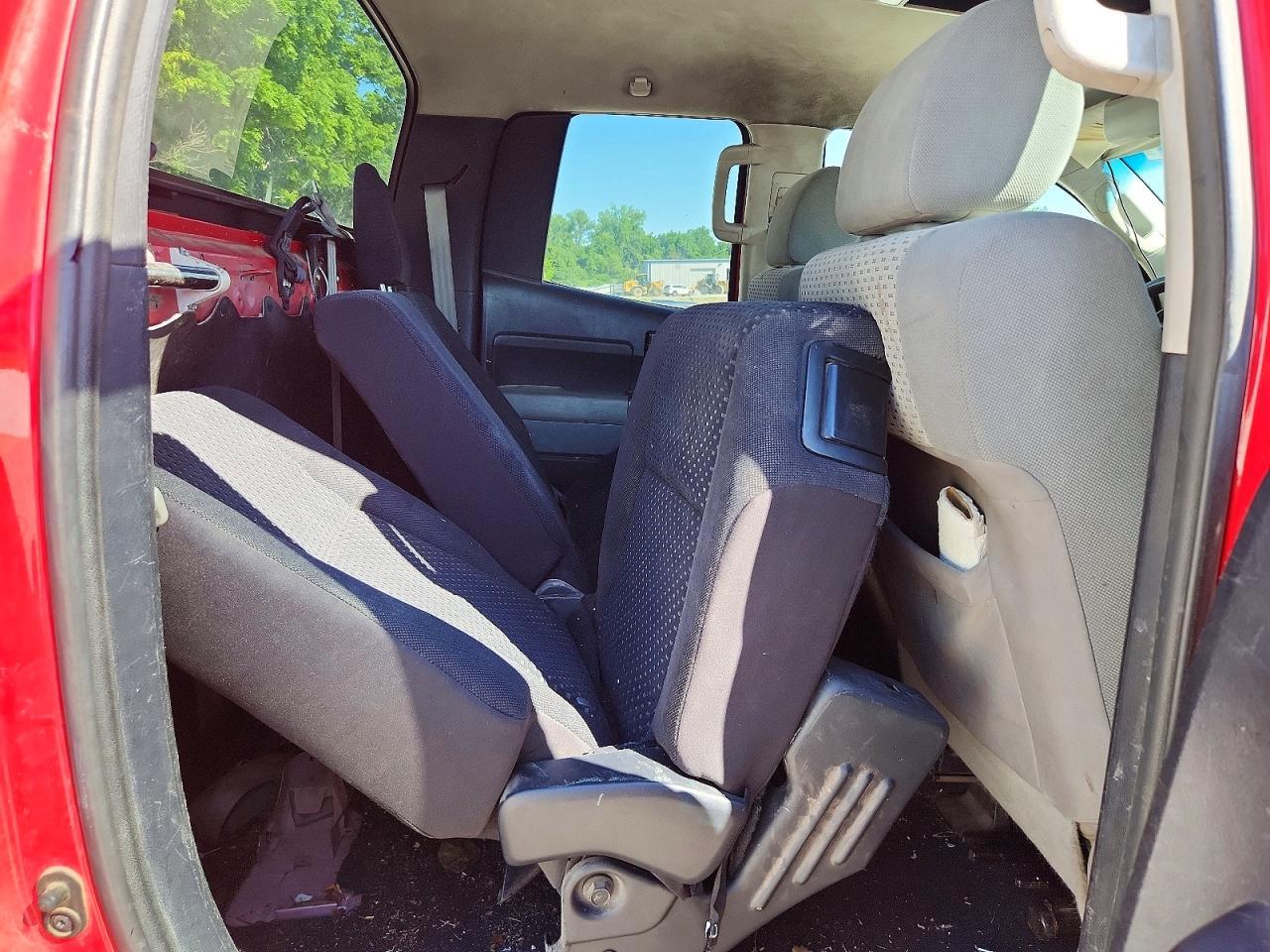 TOYOTA TUNDRA