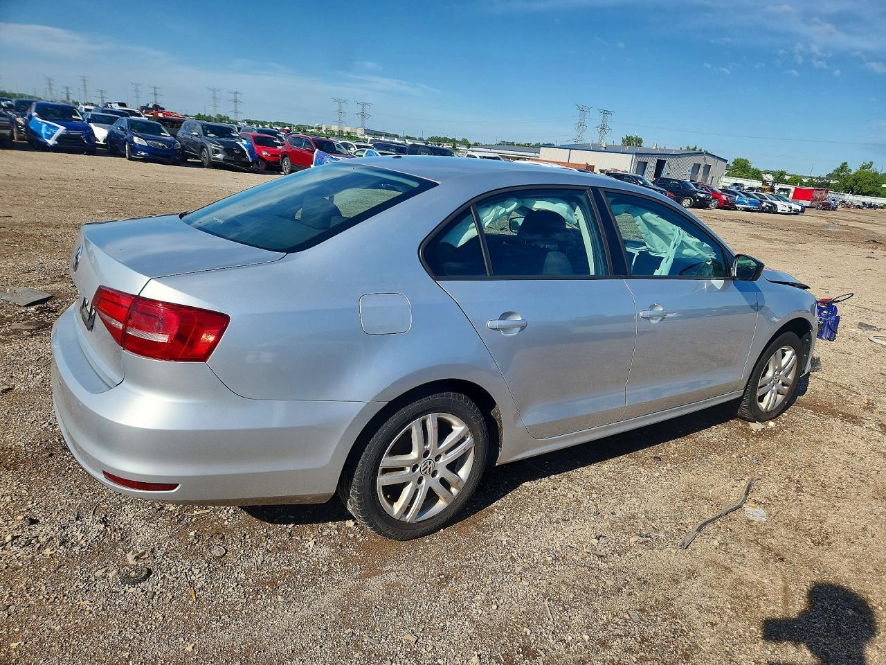 2015 VOLKSWAGEN JETTA — фото 3