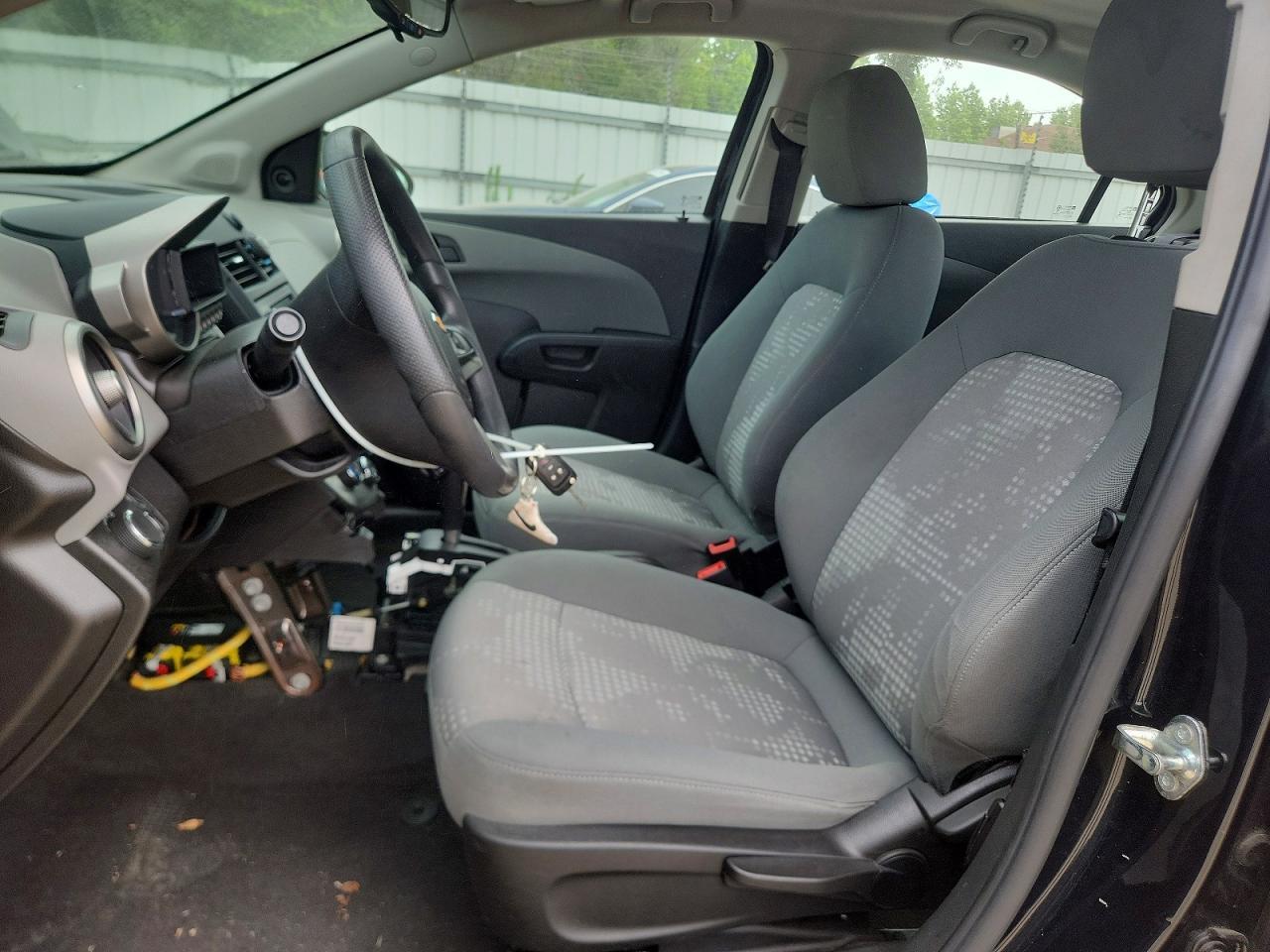 2015 CHEVROLET SONIC — фото 7
