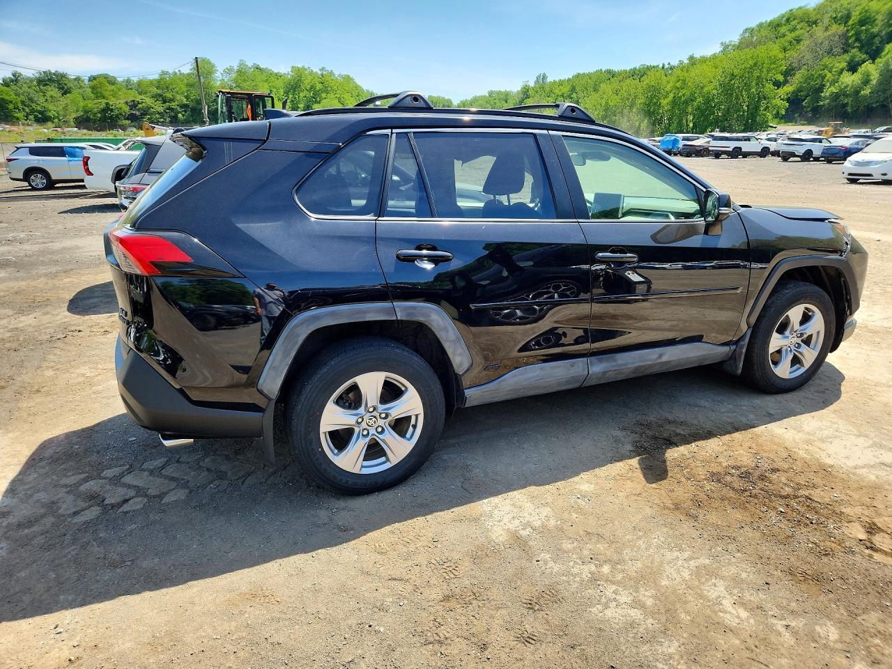 2024 TOYOTA RAV4 HYBRID — фото 3