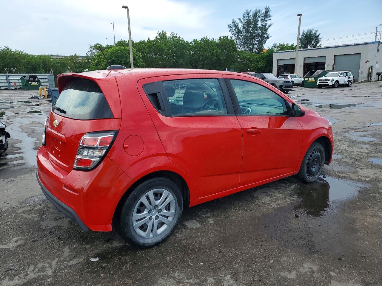 2020 CHEVROLET SONIC — фото 3