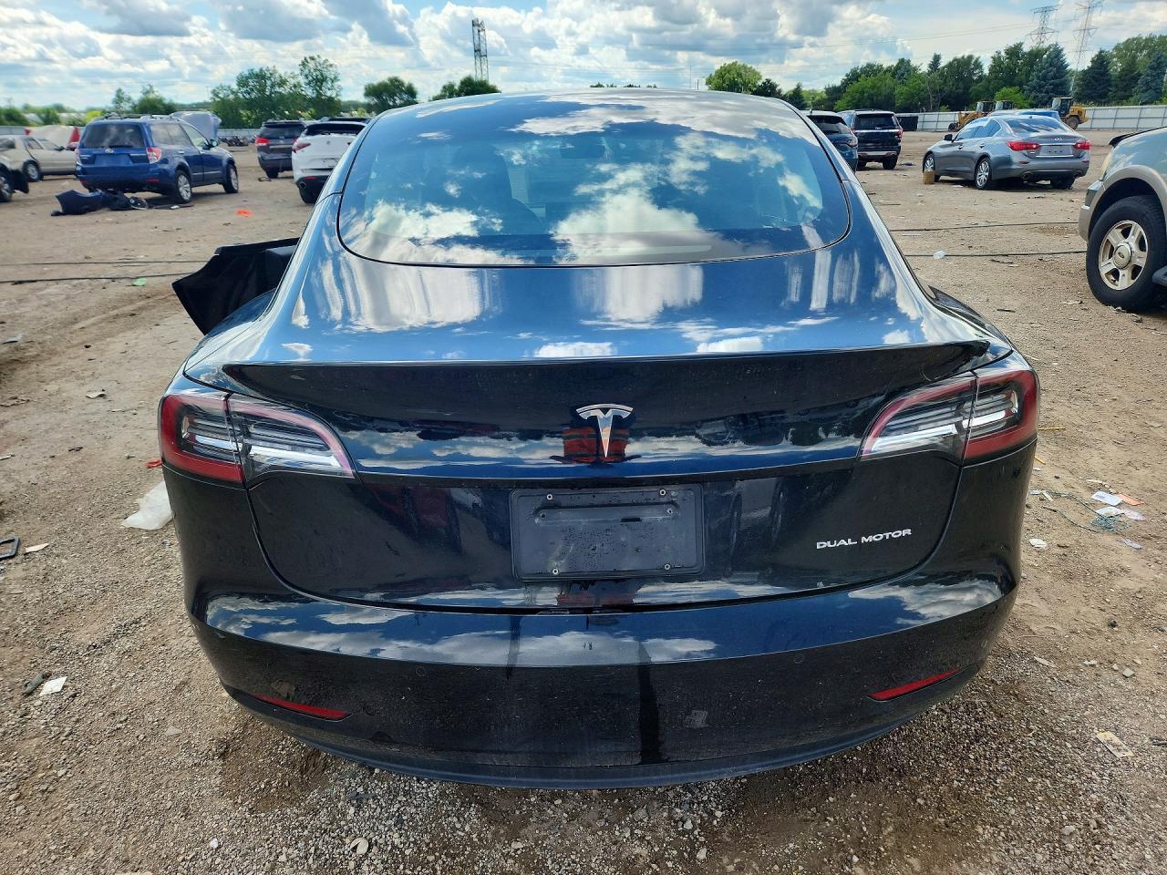 2021 TESLA MODEL 3 — фото 6