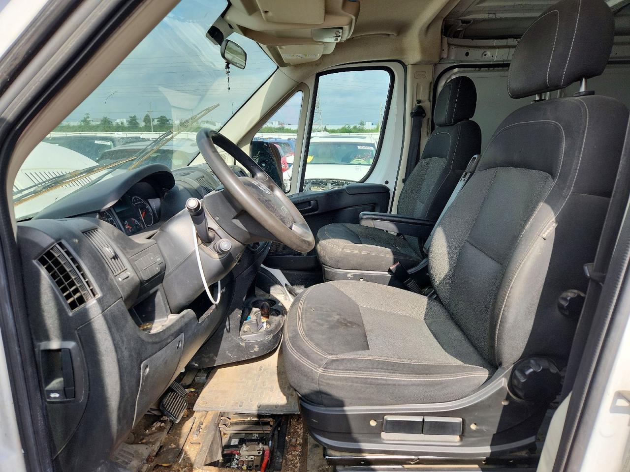 2014 RAM PROMASTER 1500 — фото 7