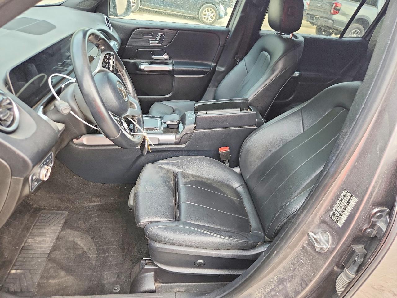 MERCEDES-BENZ GLB-CLASS