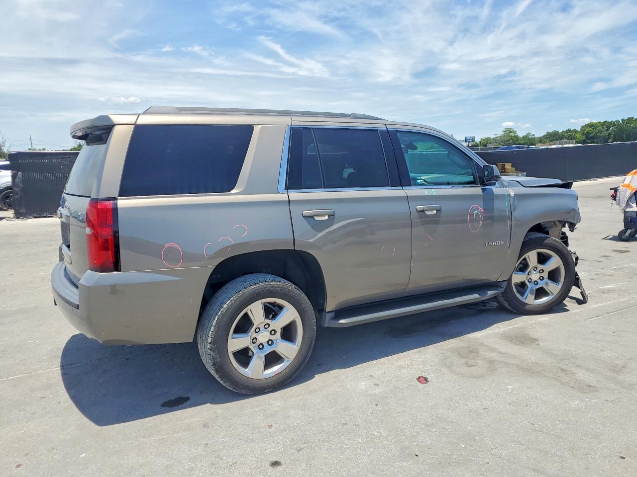 2017 CHEVROLET TAHOE — фото 3
