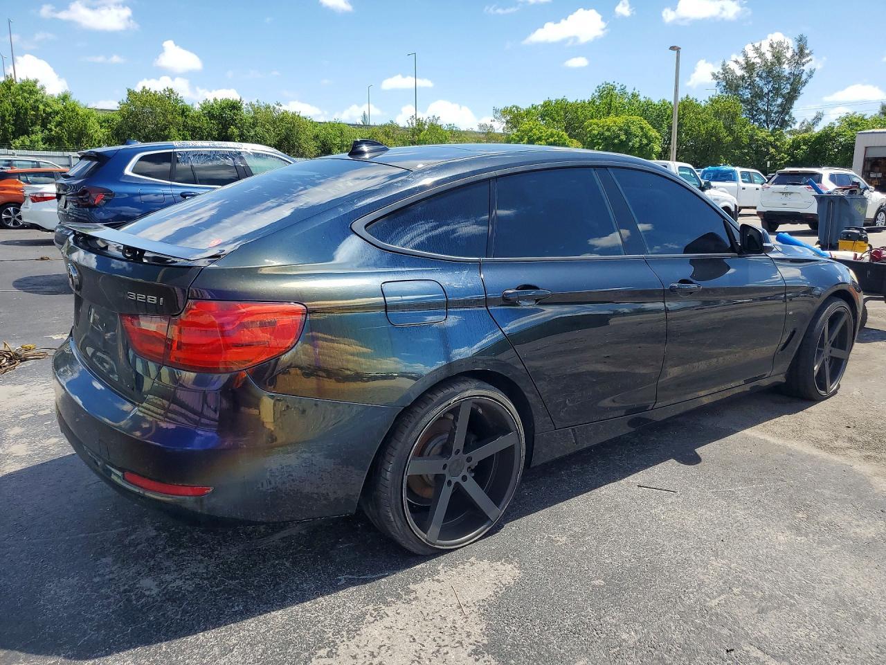 2015 BMW 3 SERIES GT — фото 3