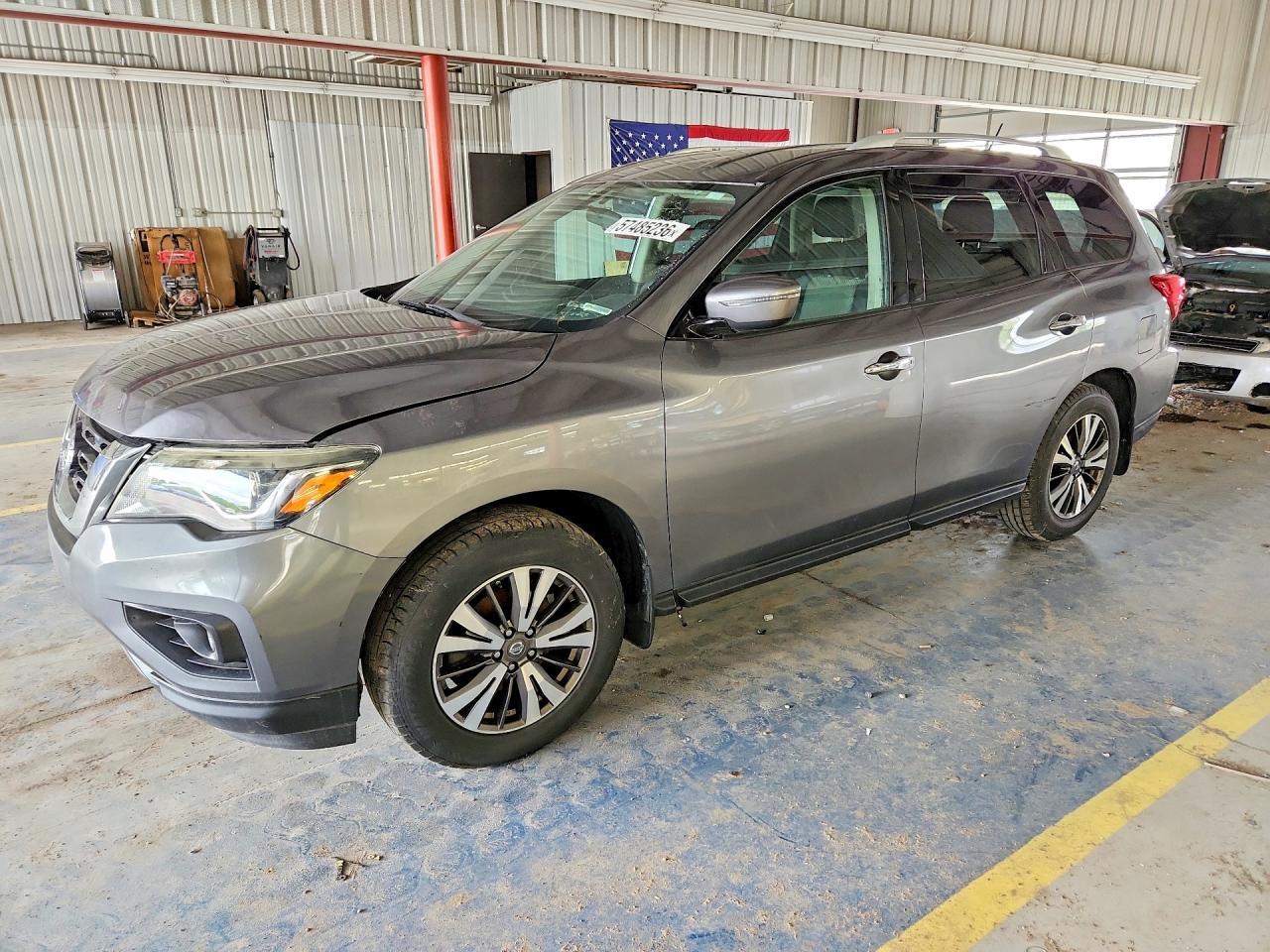 2017 NISSAN PATHFINDER — фото 1