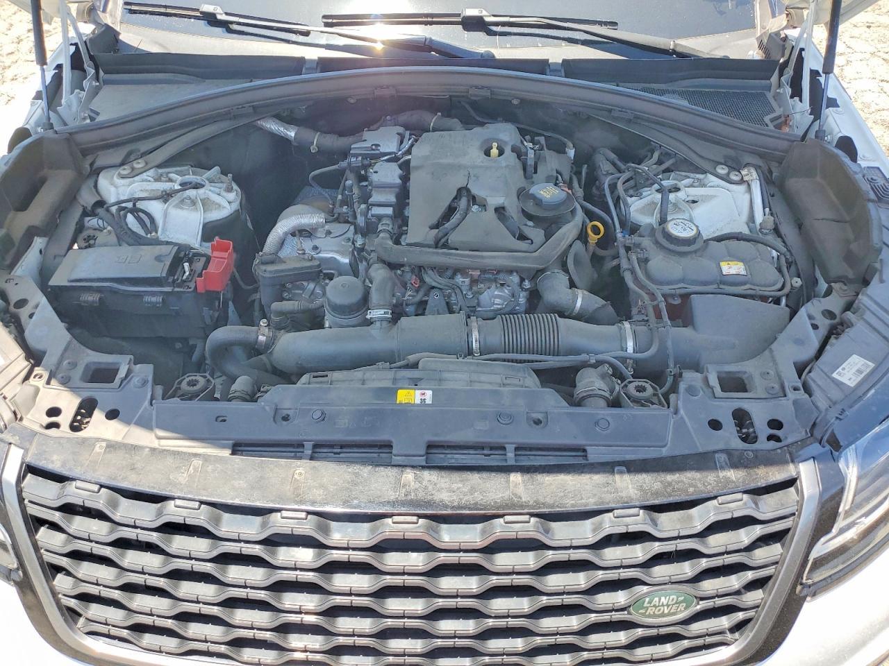 2019 LAND ROVER RANGE ROVER VELAR — фото 12