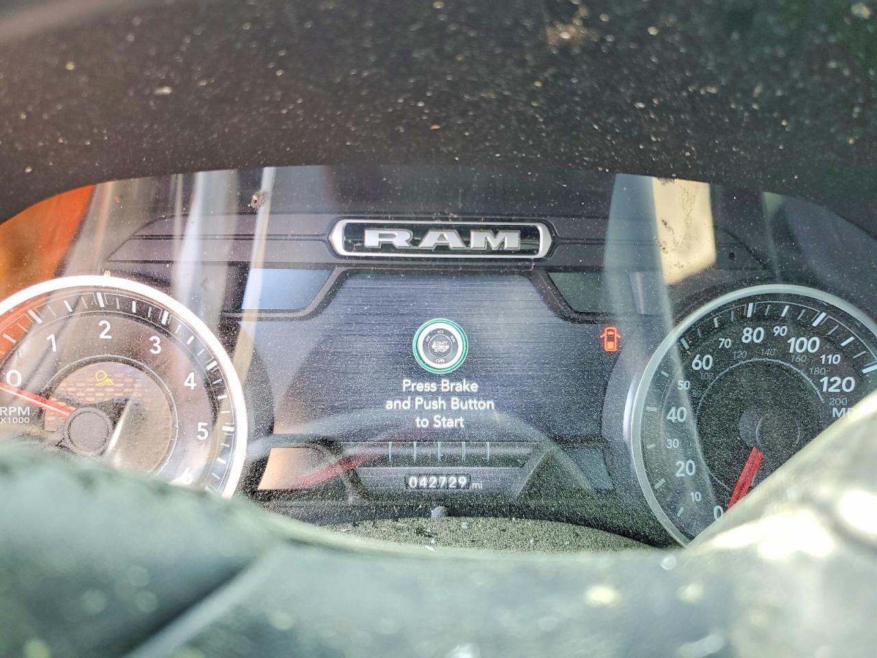 2019 RAM 1500 — фото 9
