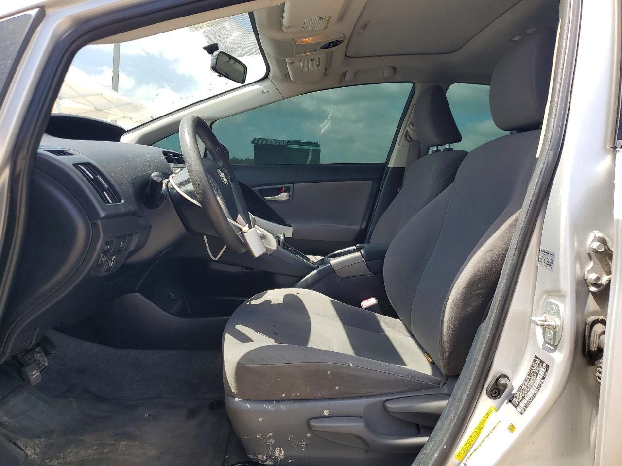 2013 TOYOTA PRIUS — фото 7
