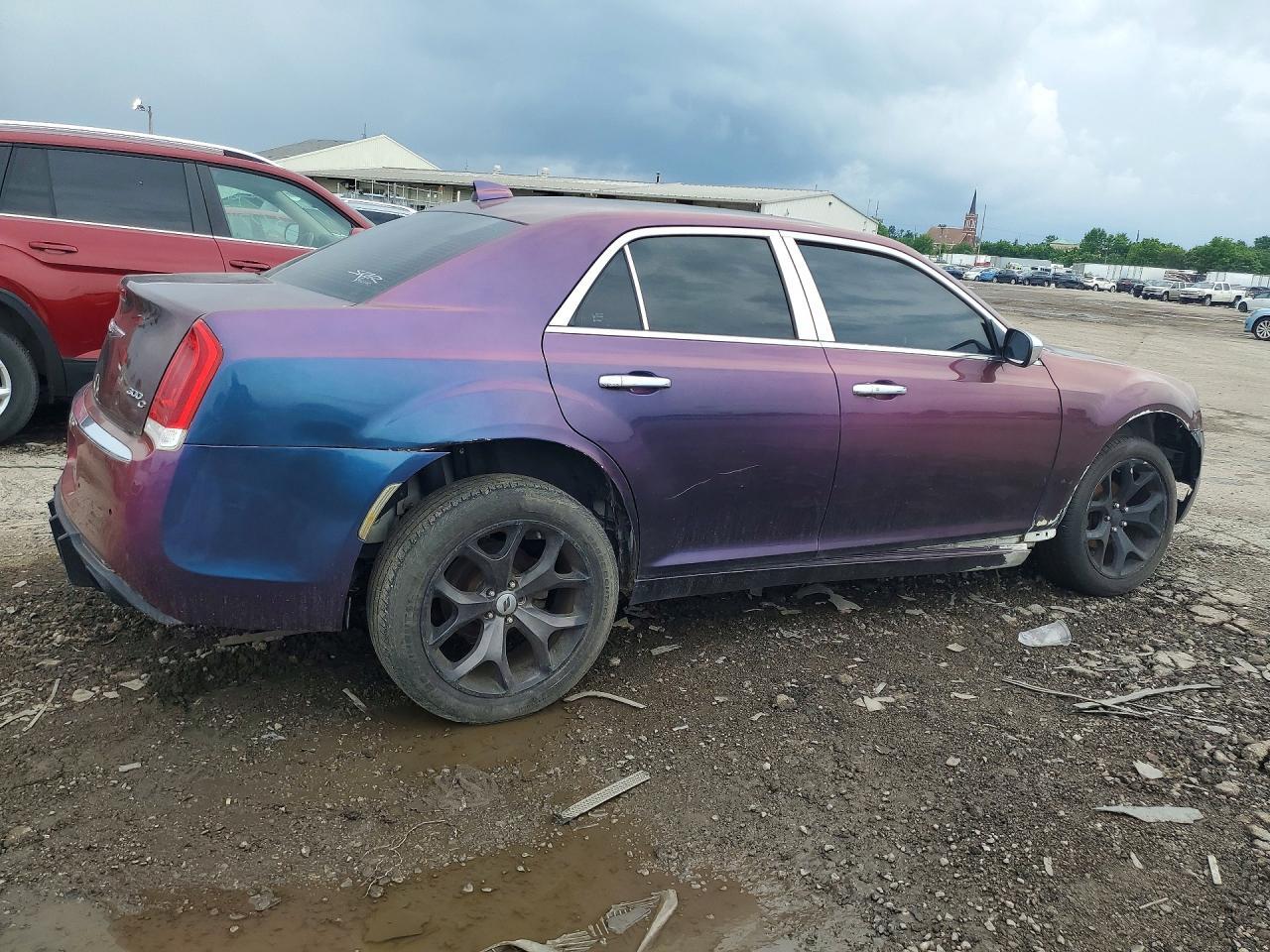 2016 CHRYSLER 300C — фото 3