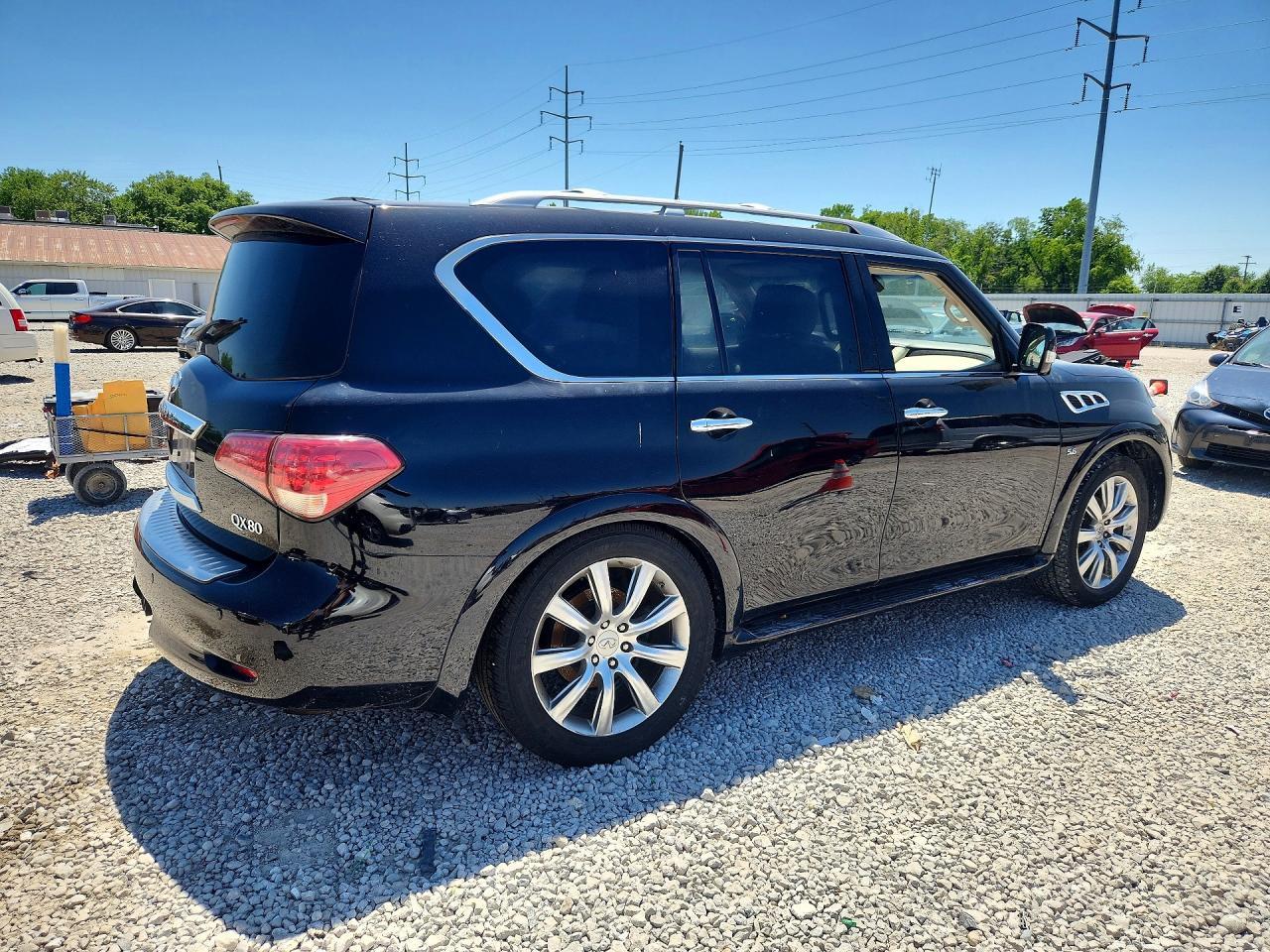 INFINITI QX80