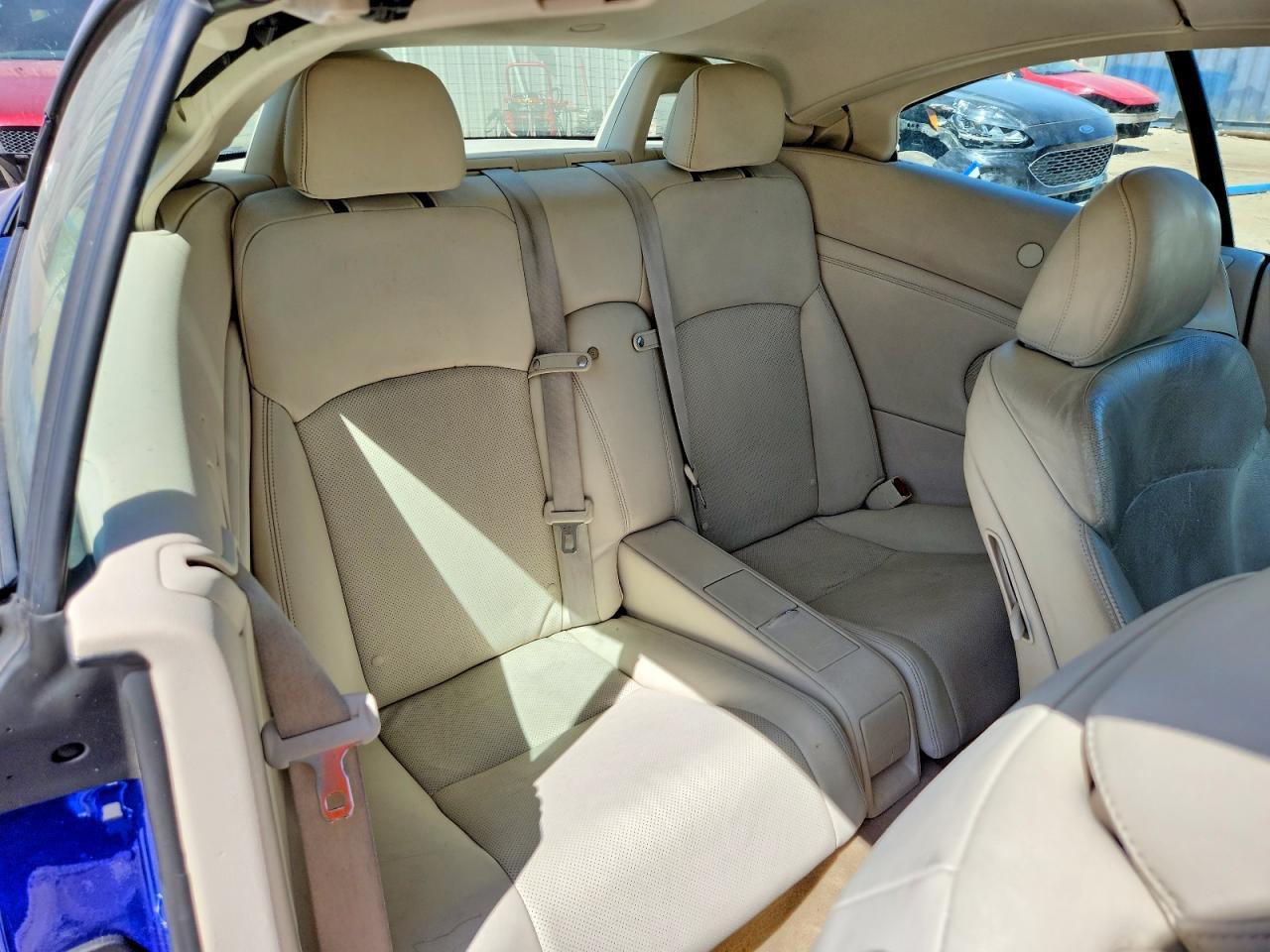 2010 LEXUS IS 250 — фото 10