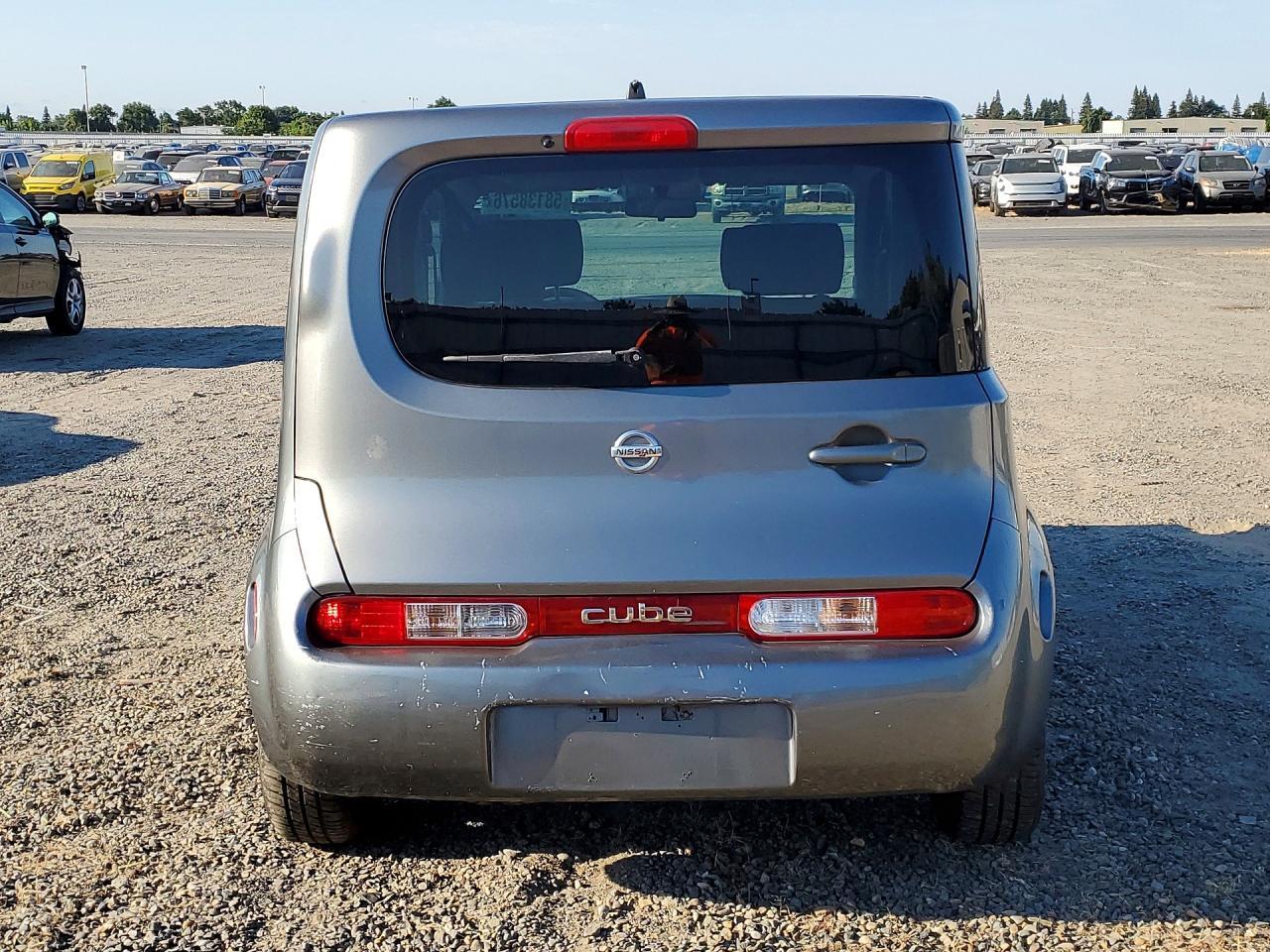 2010 NISSAN CUBE — фото 6