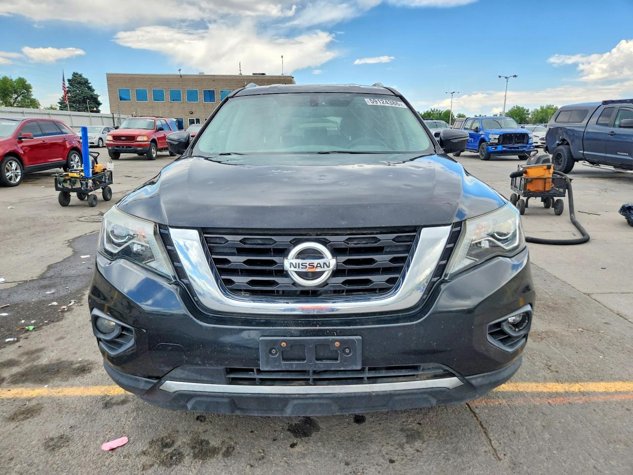 2017 NISSAN PATHFINDER — фото 5