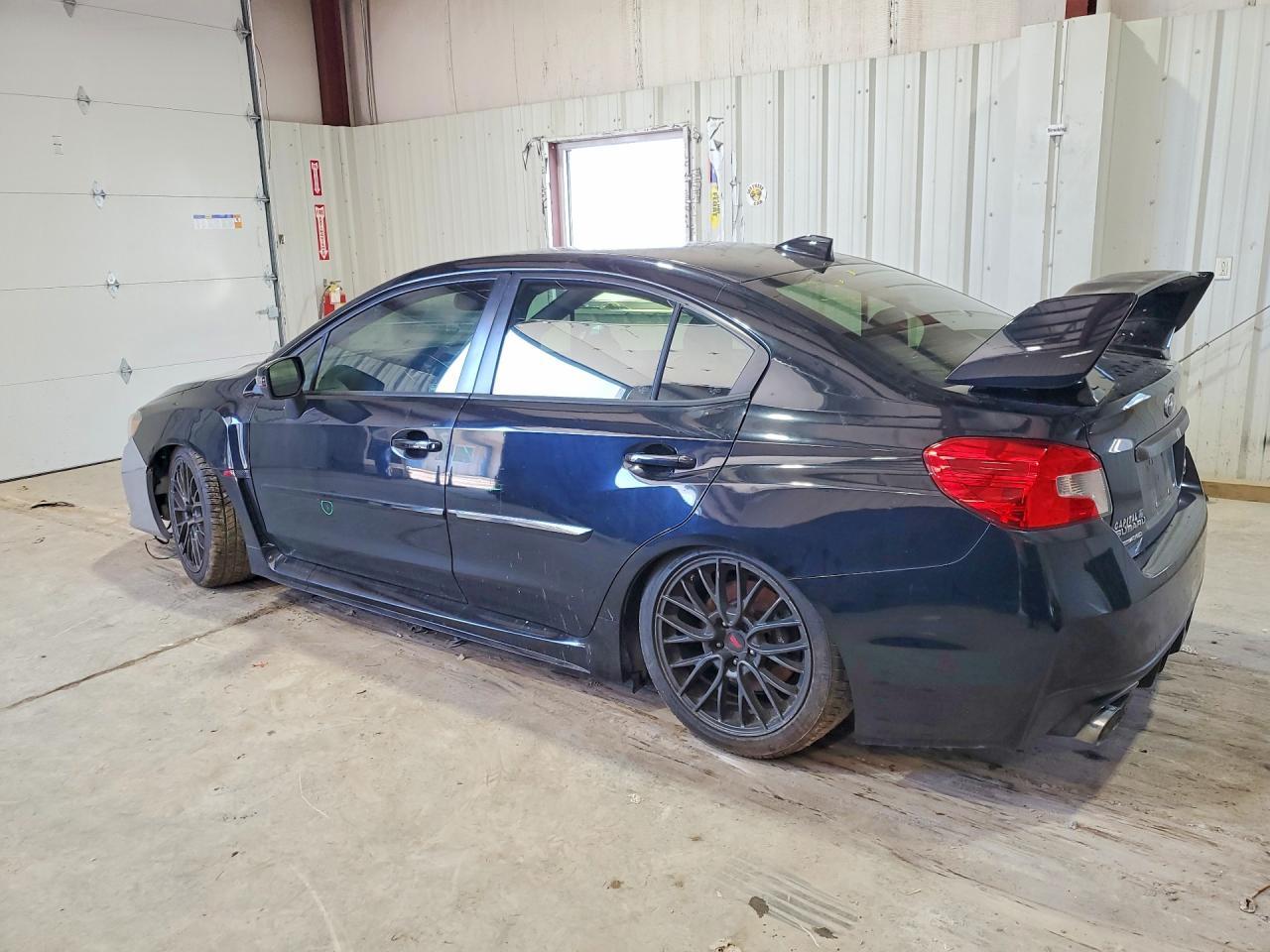 2015 SUBARU WRX STI — фото 2