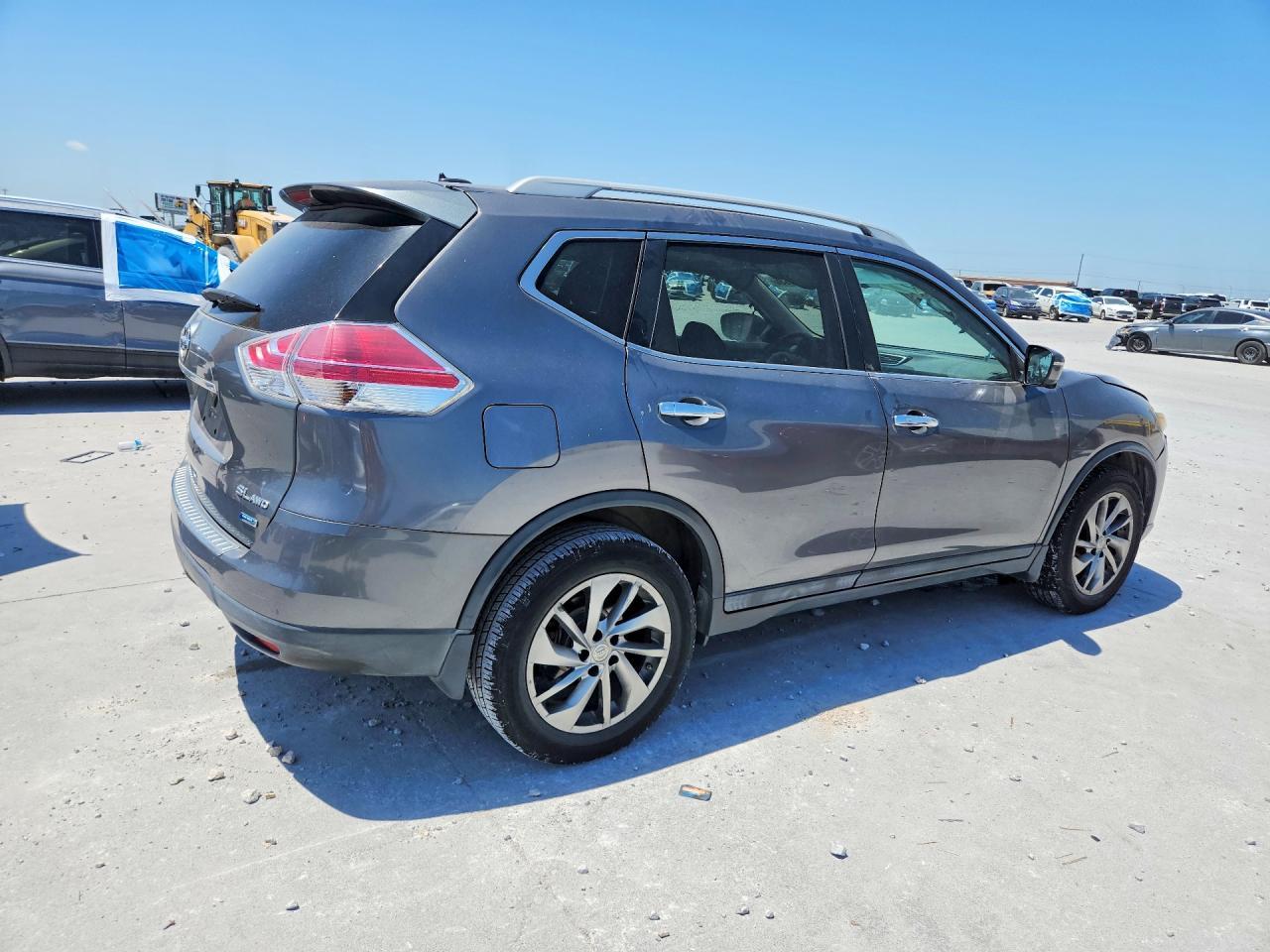 2014 NISSAN ROGUE — фото 3