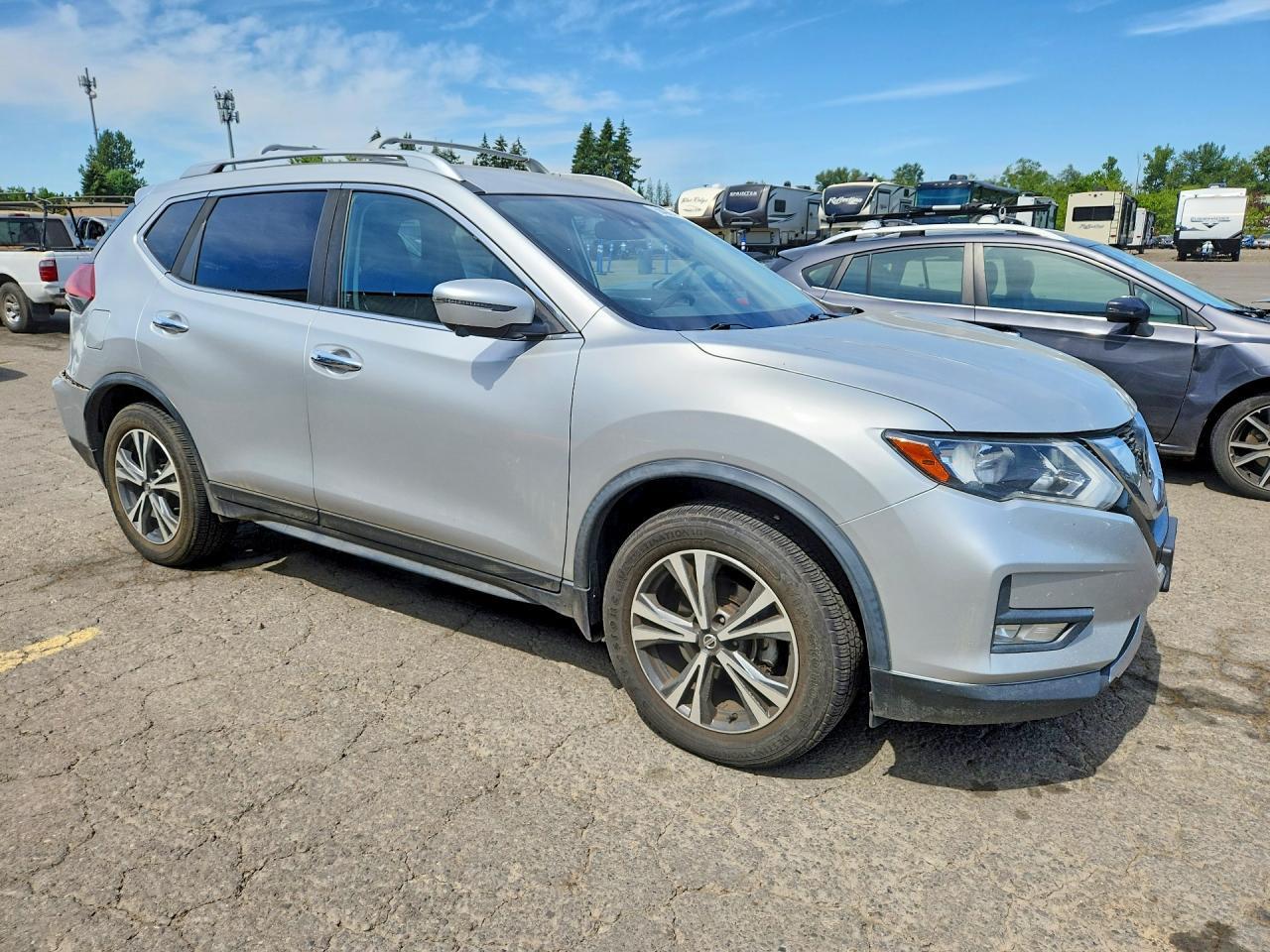 2019 NISSAN ROGUE — фото 4