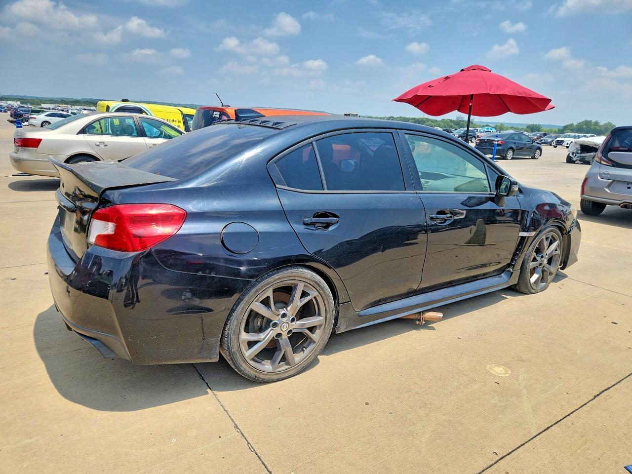 2017 SUBARU WRX STI — фото 3