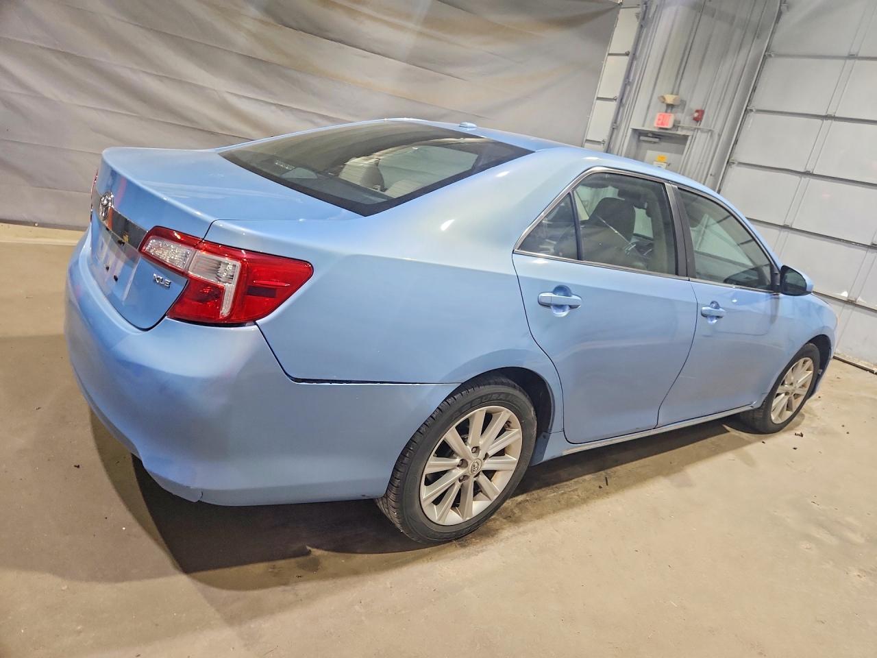 2012 TOYOTA CAMRY — фото 3