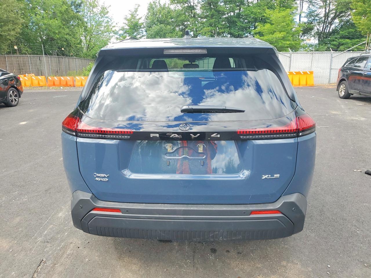 2026 TOYOTA RAV4 HYBRID — фото 6