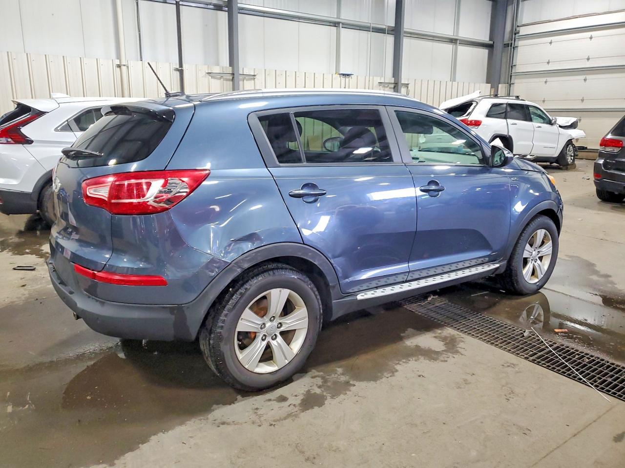 2012 KIA SPORTAGE — фото 3