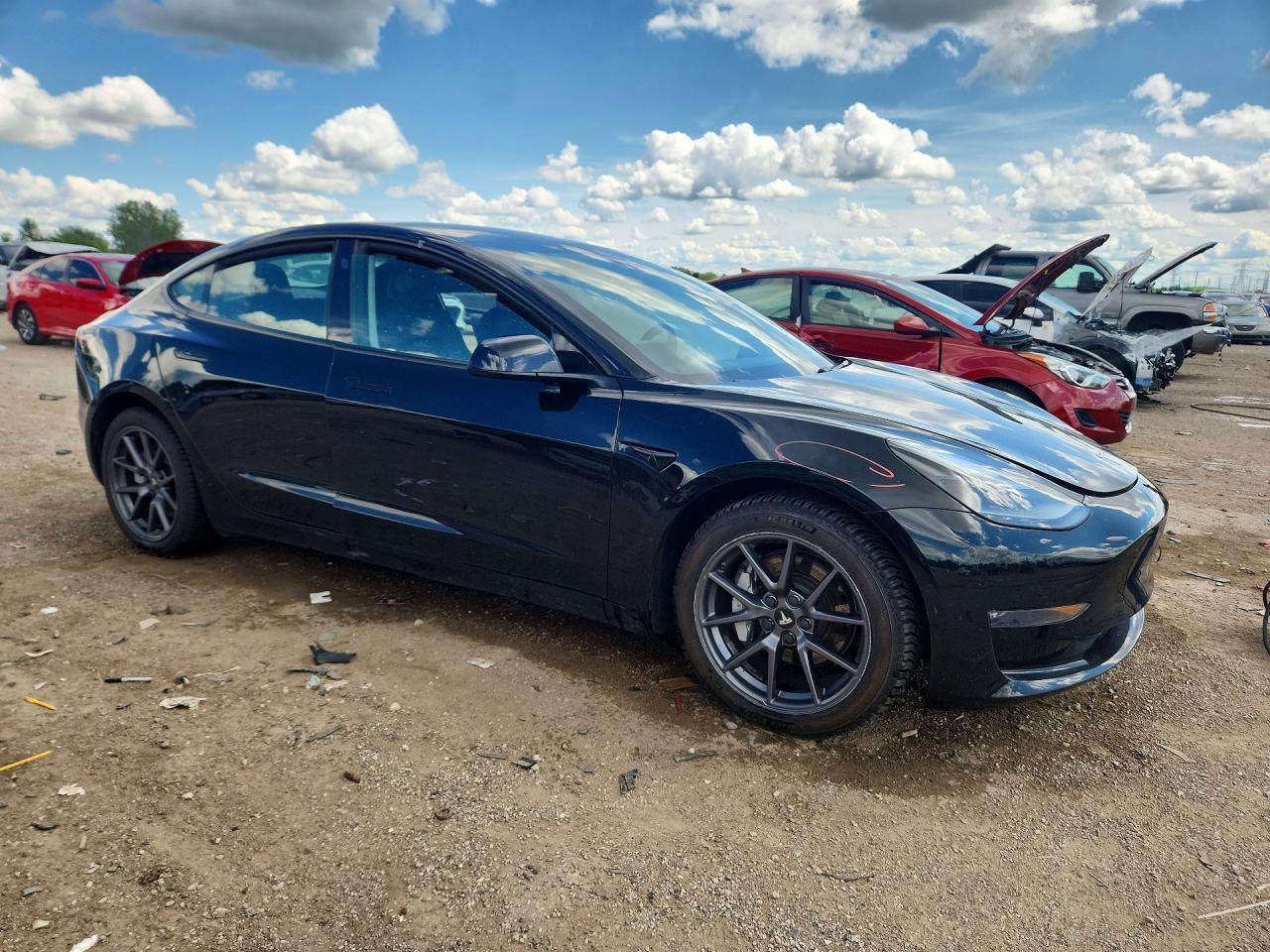 2021 TESLA MODEL 3 — фото 4