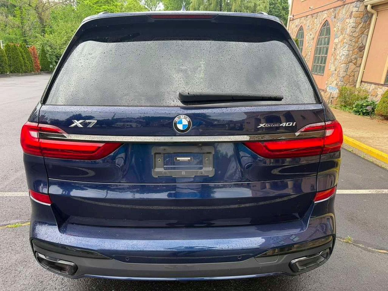 2022 BMW X7 — фото 6