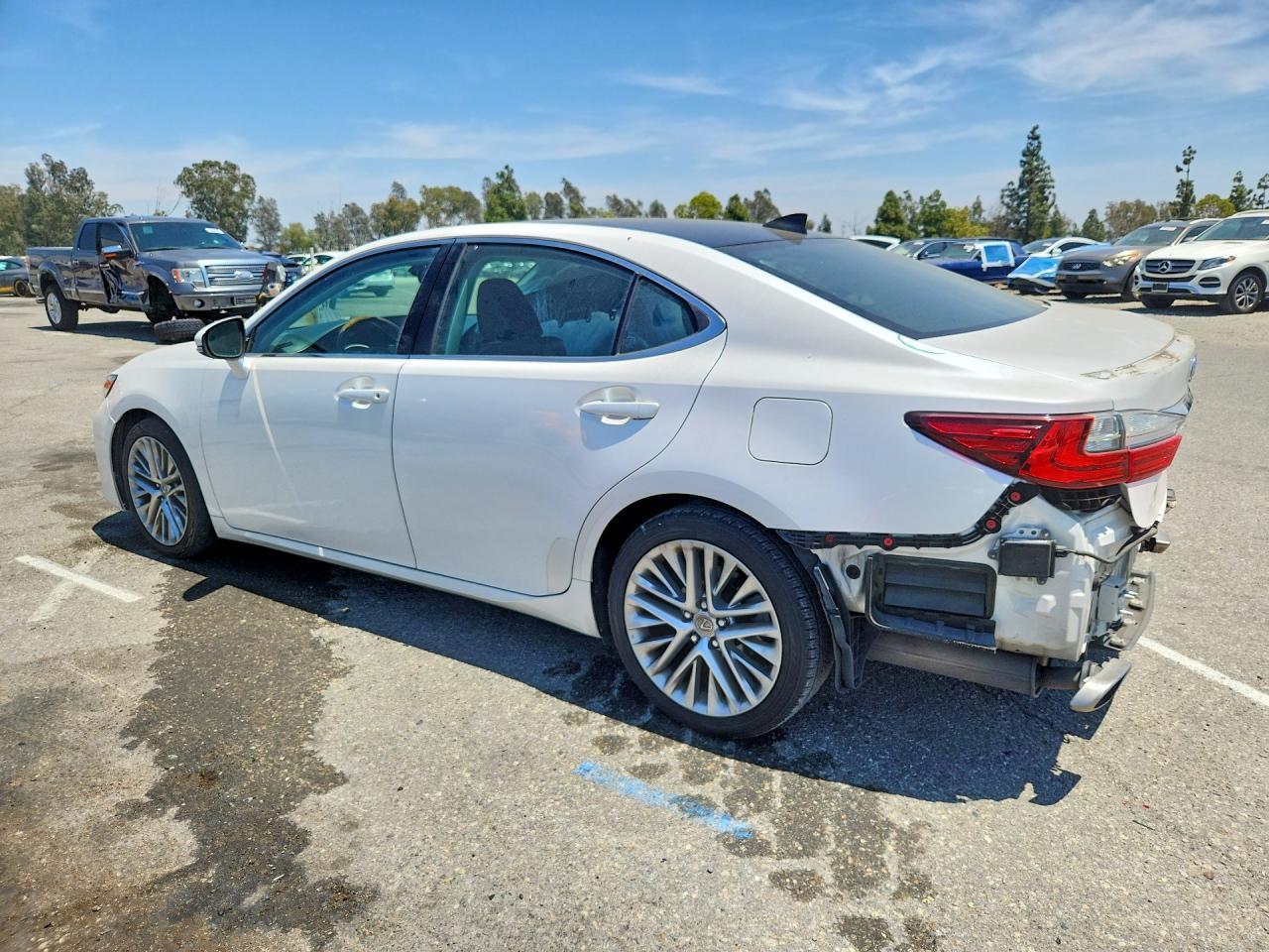 2016 LEXUS ES 350 — фото 2