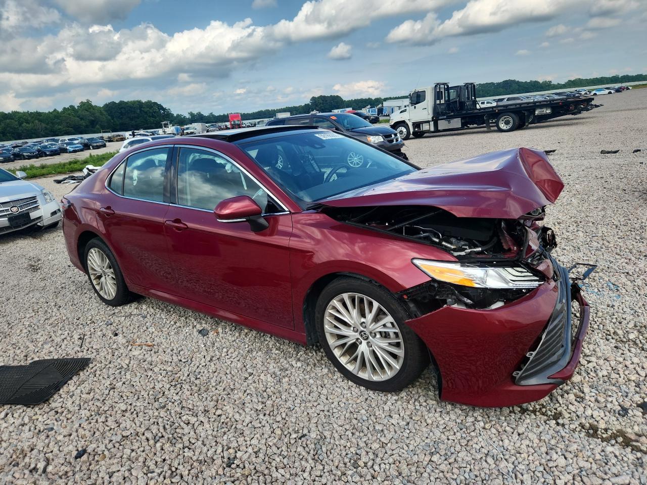 2020 TOYOTA CAMRY — фото 4