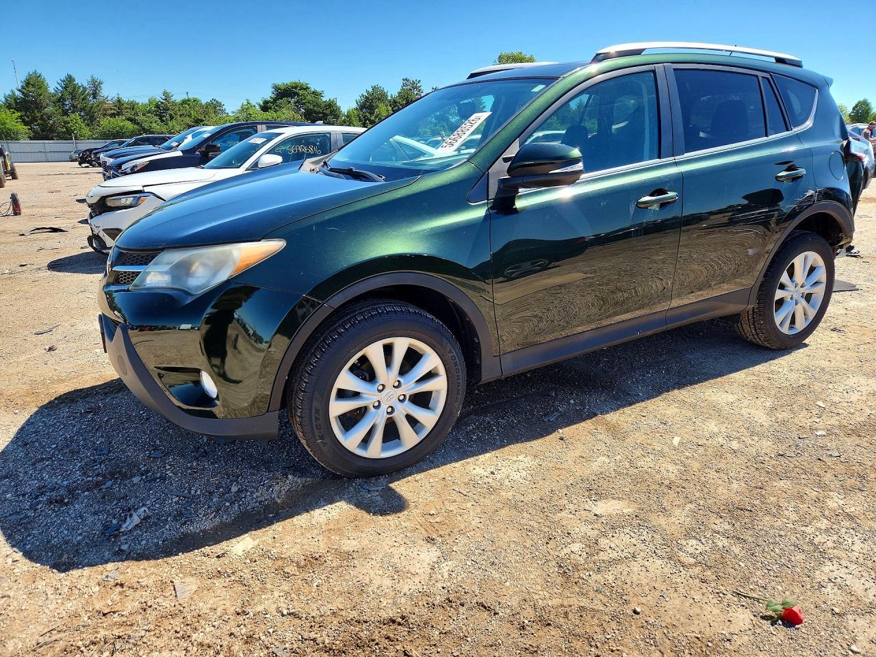 2013 TOYOTA RAV4 — фото 1