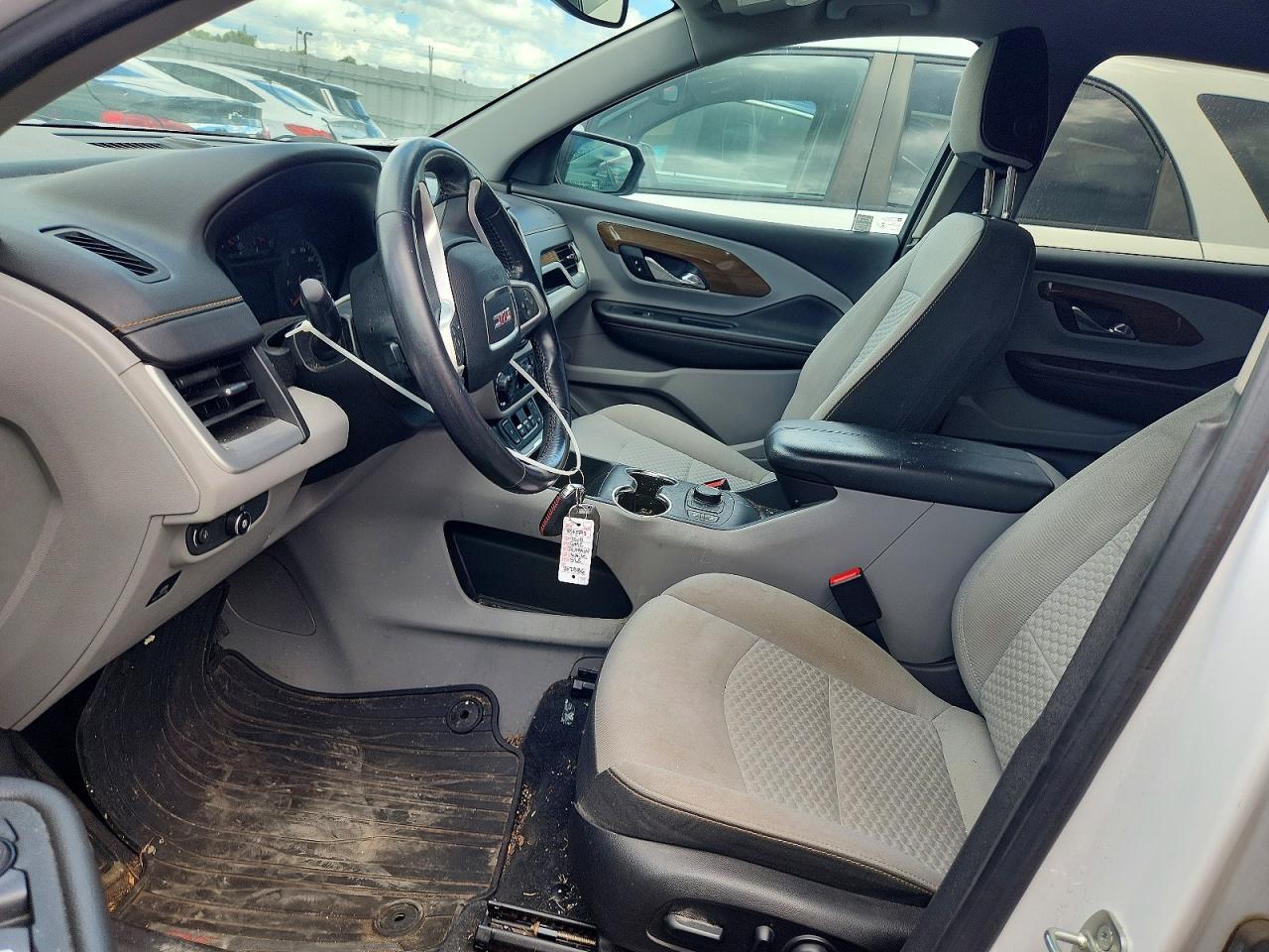 2018 GMC TERRAIN — фото 7