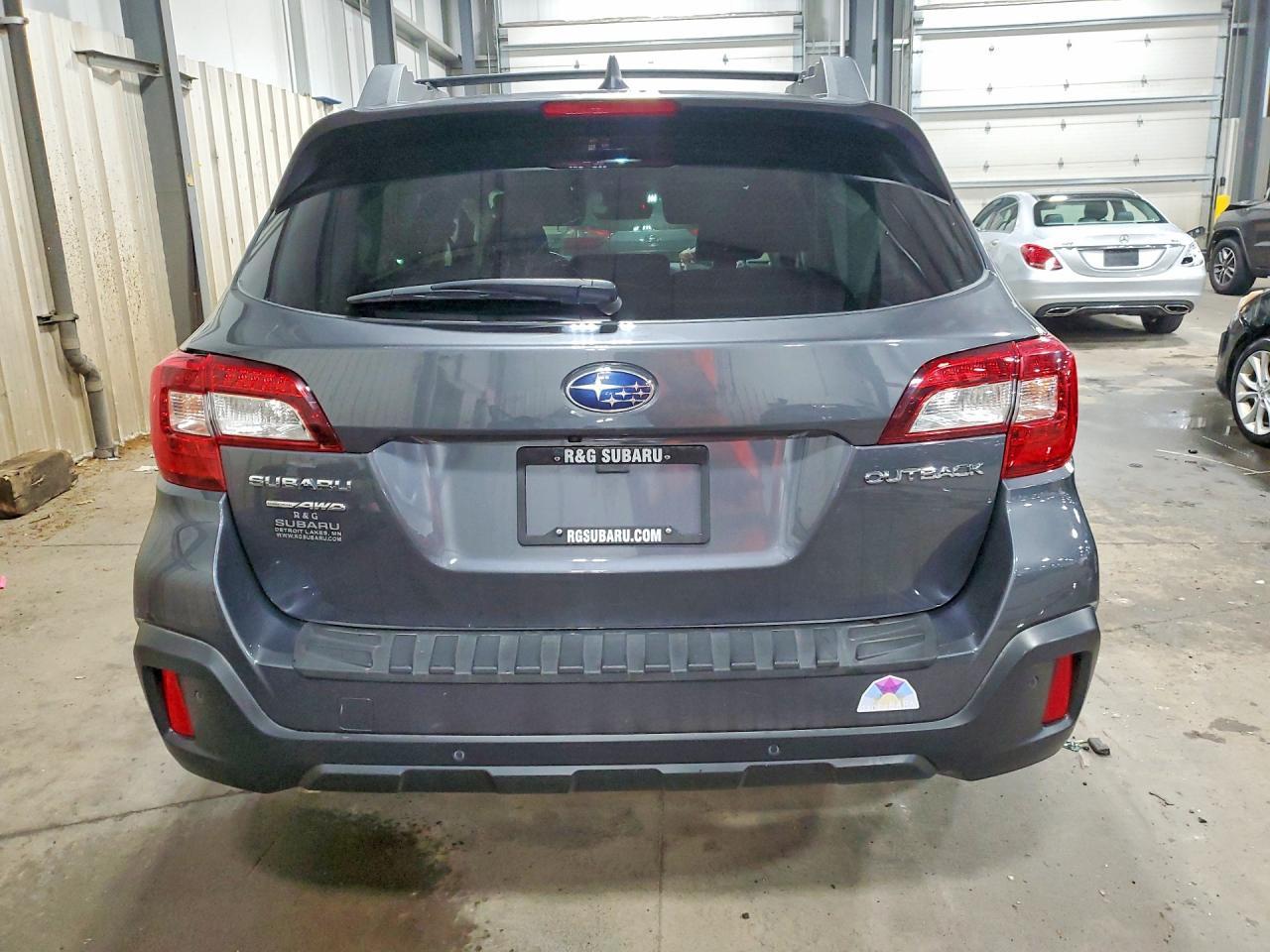 2018 SUBARU OUTBACK — фото 6