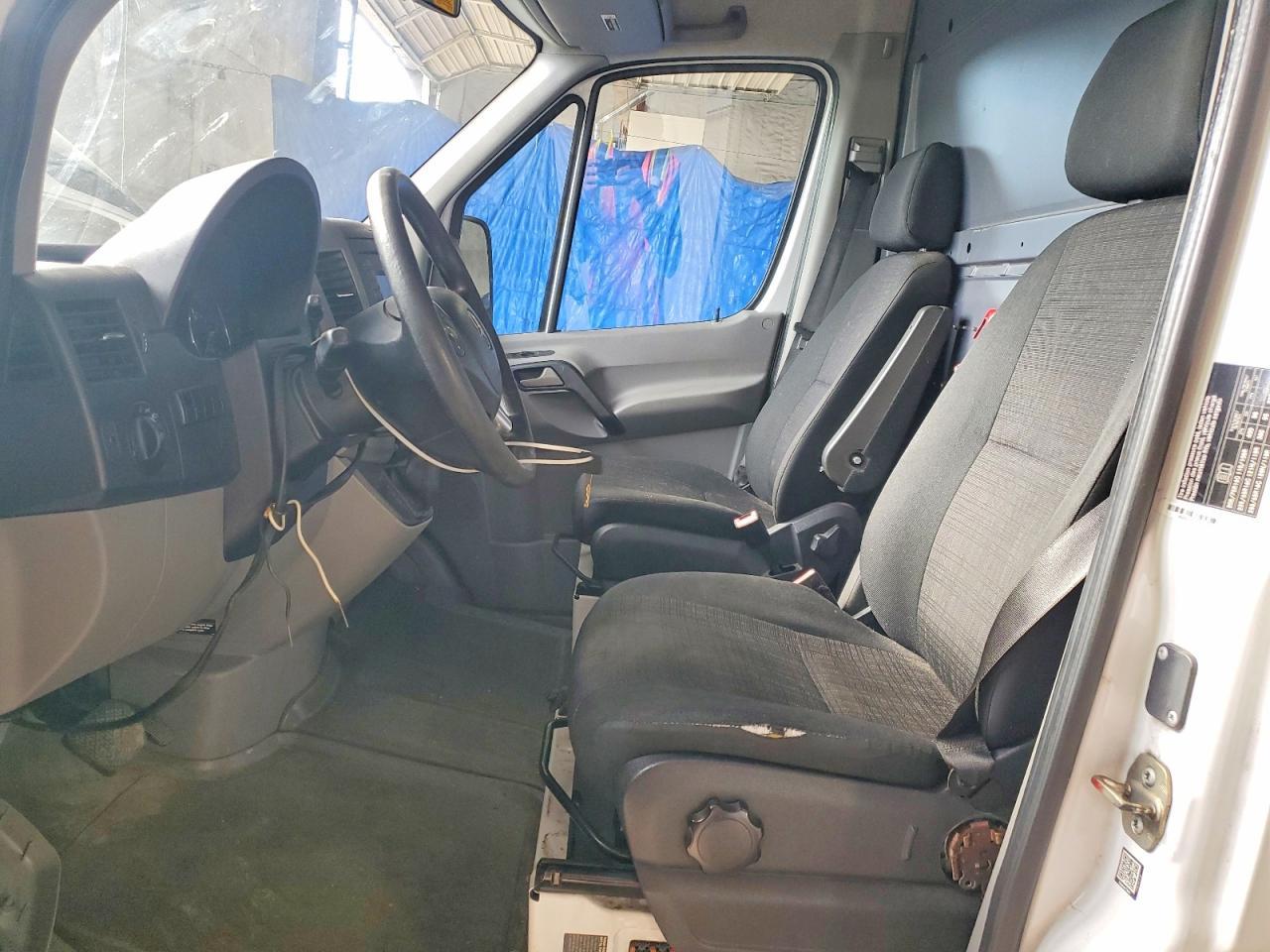 2015 MERCEDES-BENZ SPRINTER — фото 7