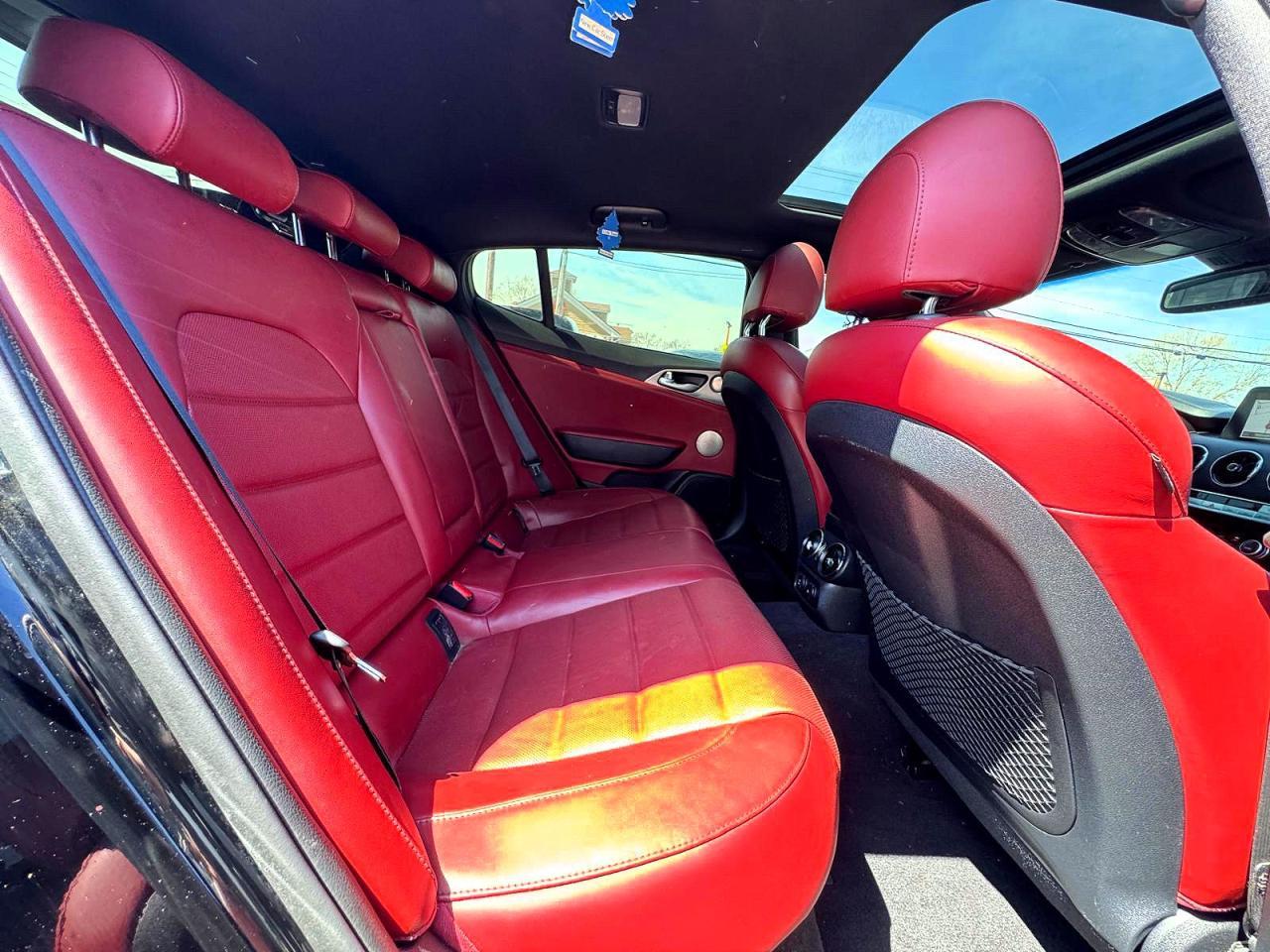 KIA STINGER