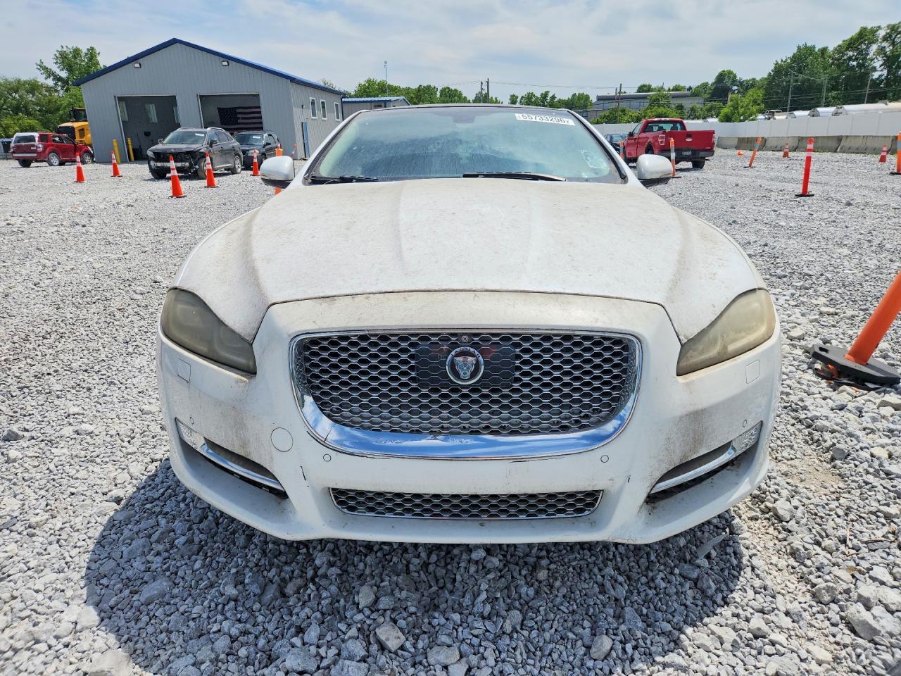 JAGUAR XJ