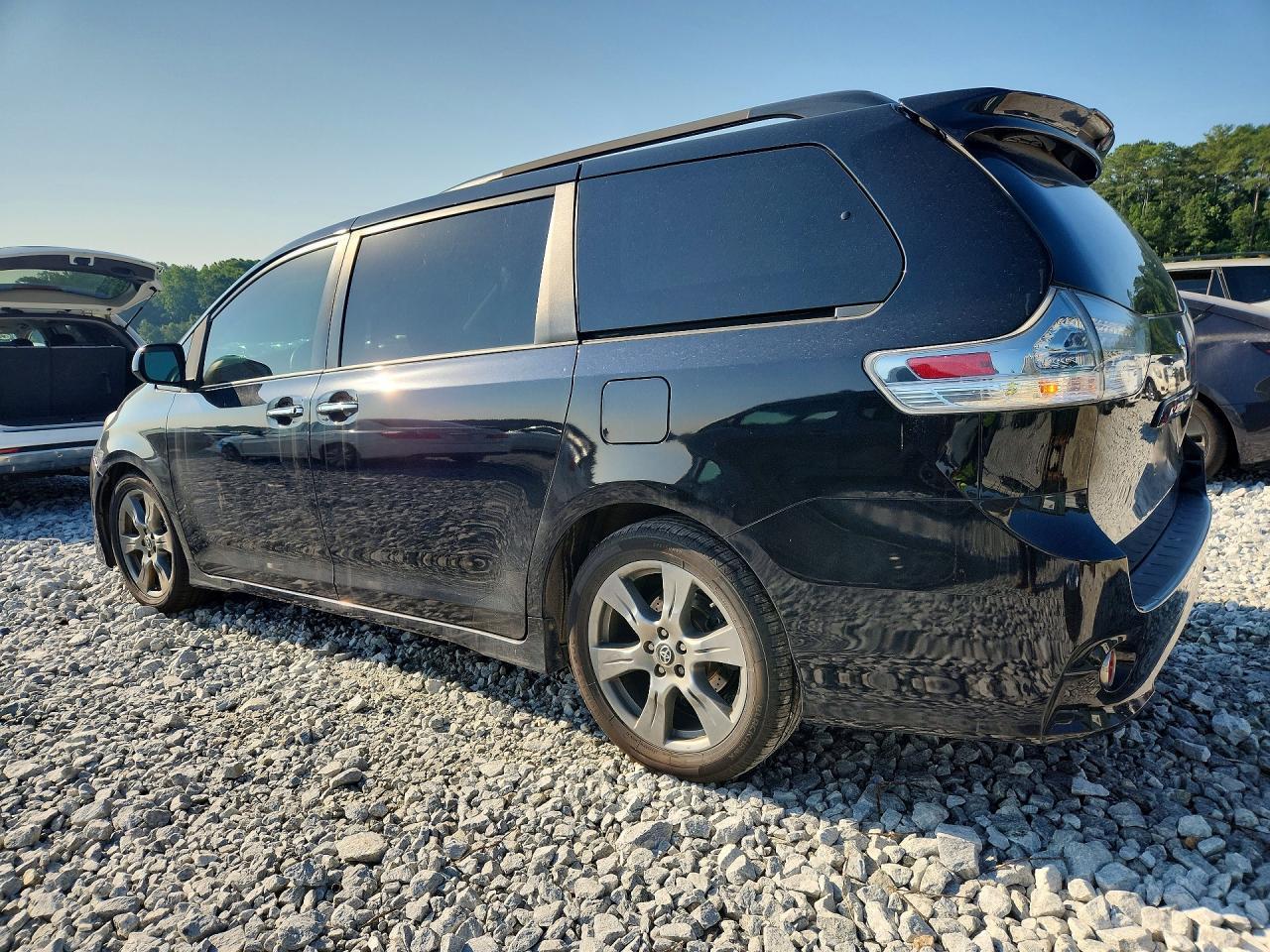 2018 TOYOTA SIENNA — фото 2