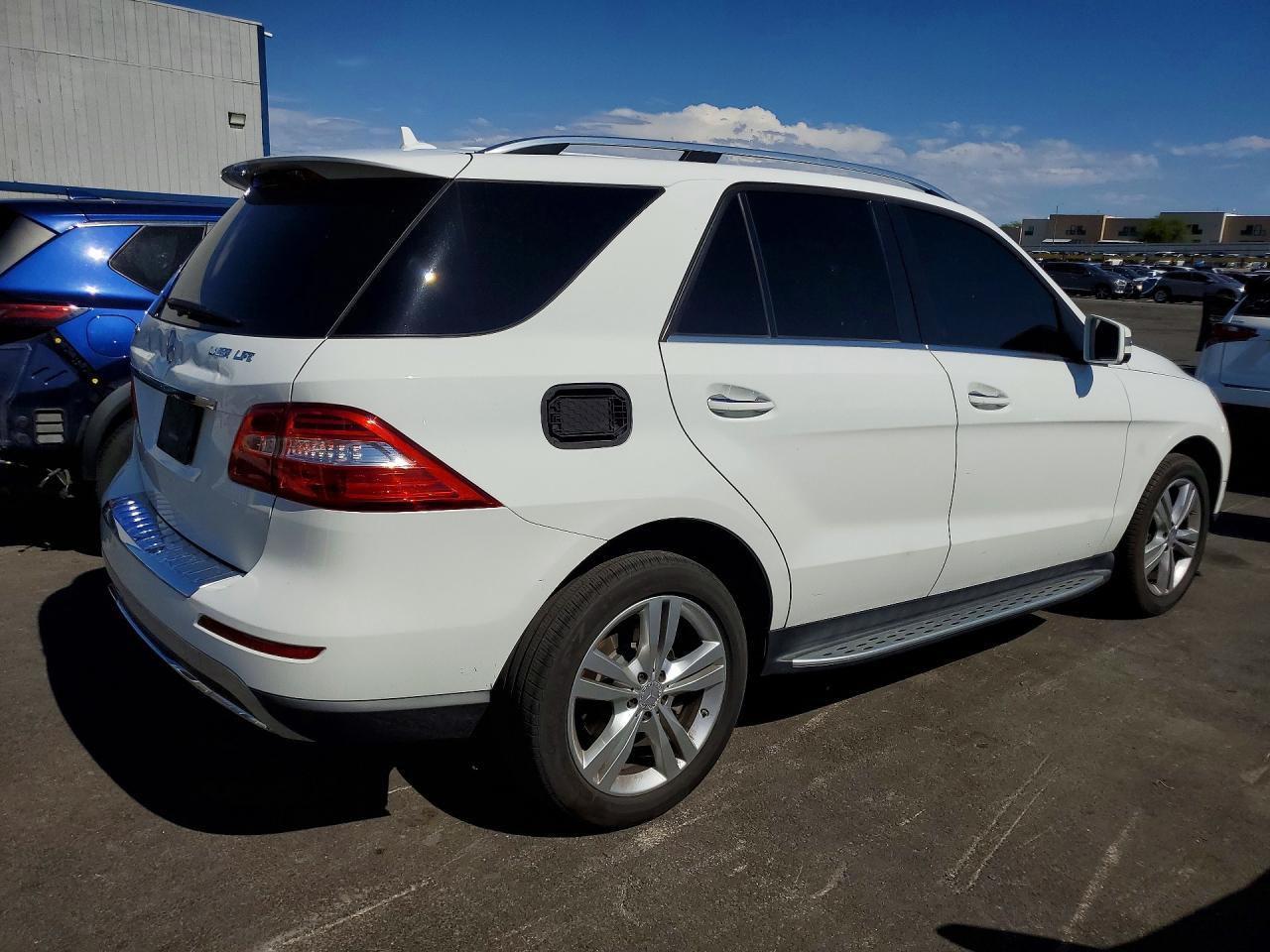 2015 MERCEDES-BENZ M-CLASS — фото 3