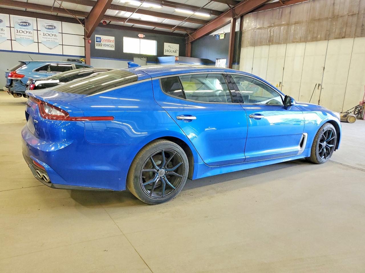 KIA STINGER