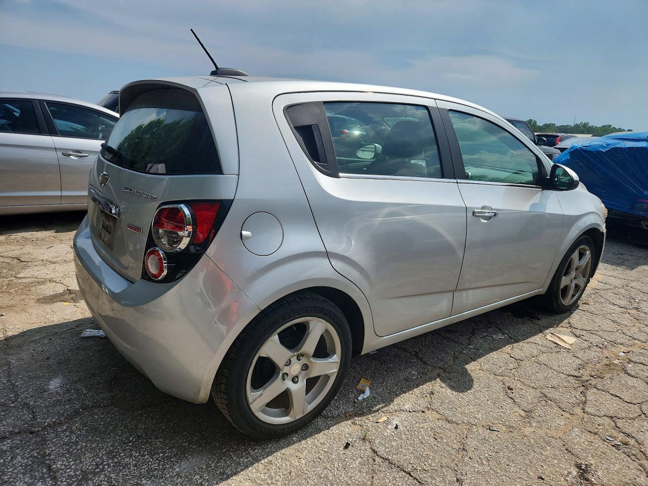 2016 CHEVROLET SONIC — фото 3