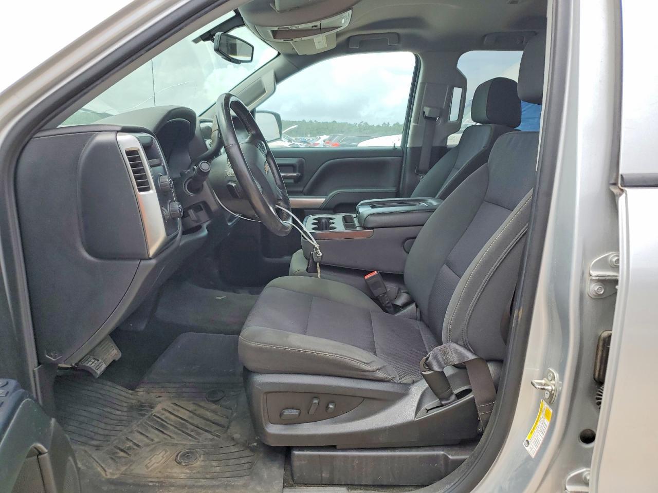 CHEVROLET SILVERADO