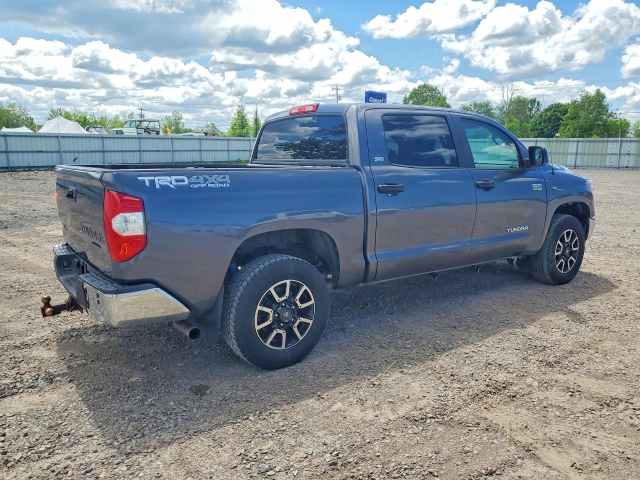 2018 TOYOTA TUNDRA — фото 3