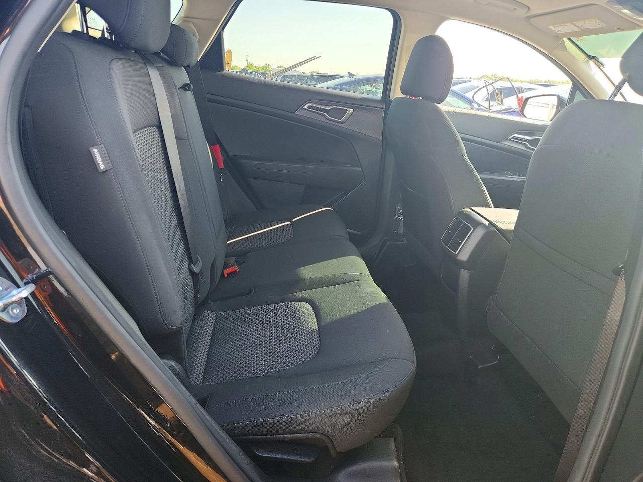2024 KIA SPORTAGE — фото 10